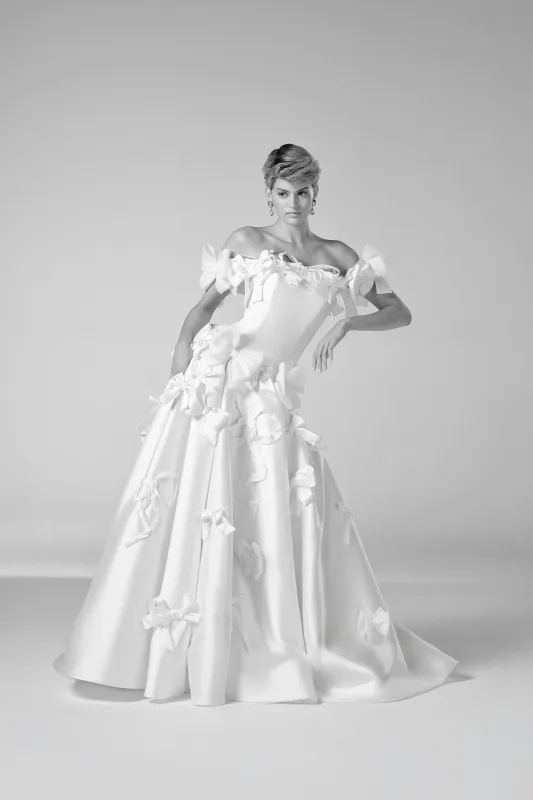 VRM475 - BOW ABUNDANCE GOWN sold by Viktor & Rolf