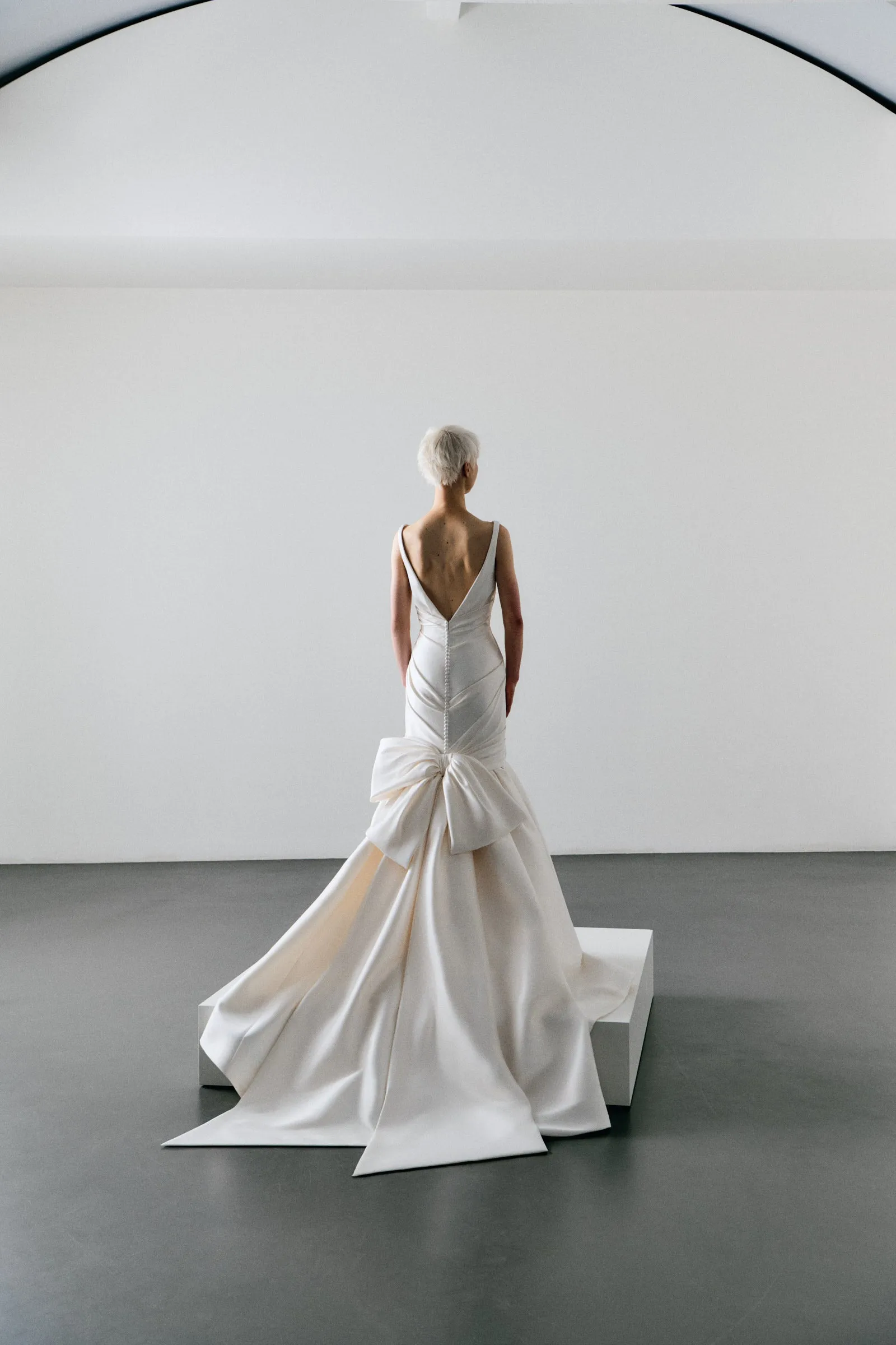 VRM503 - SCULPTURAL PLEATS FIT AND FLARE GOWN sold by Viktor & Rolf product image thumbnail 2