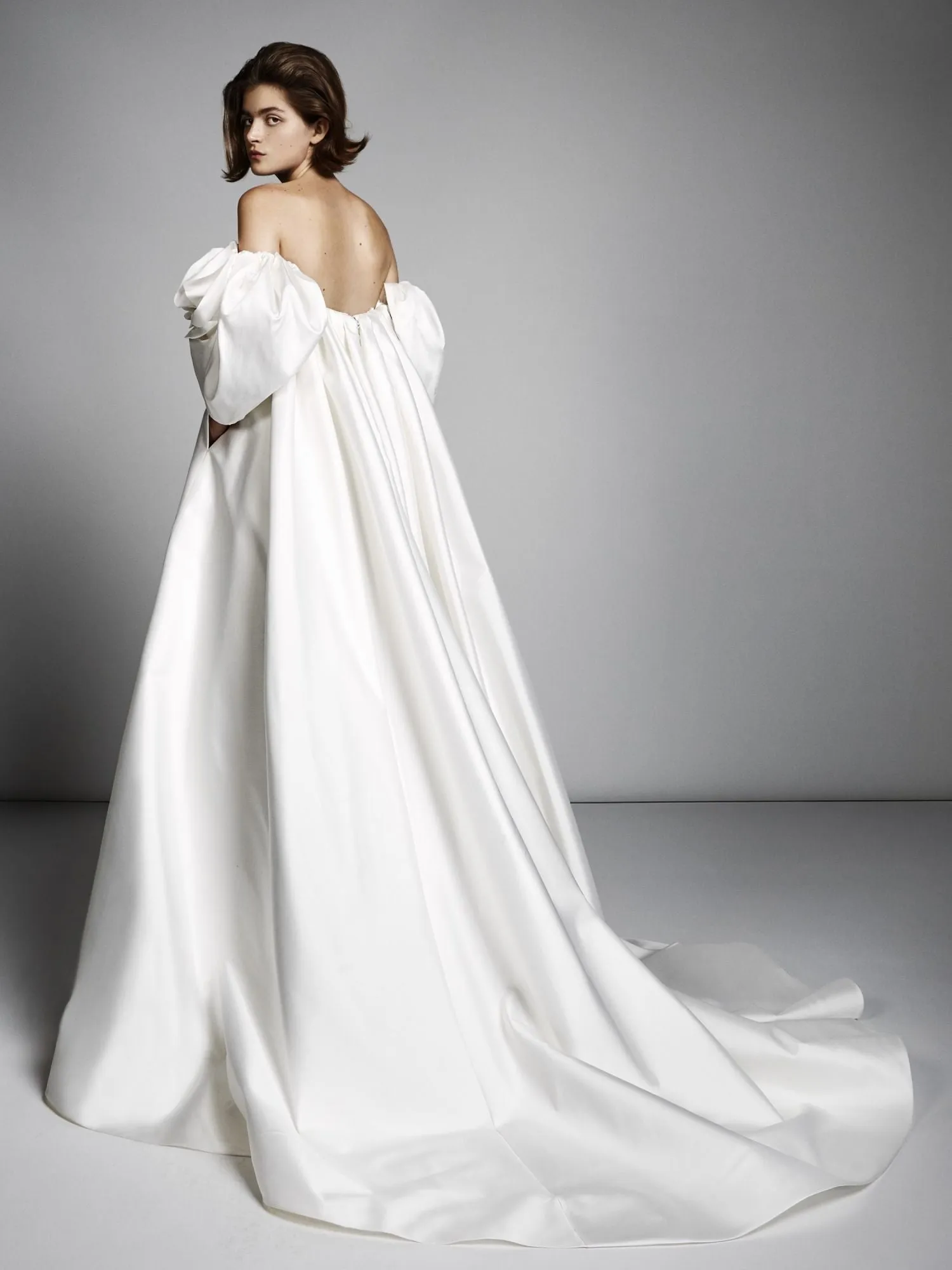 VRM138 - ROSE SLEEVE EMPIRE GOWN sold by Viktor & Rolf product image thumbnail 2