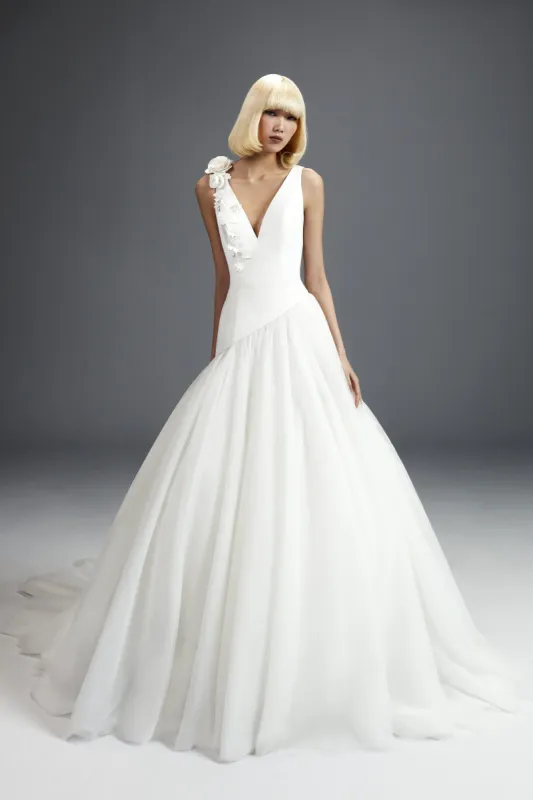 VRM374 - FLOWER BOUQUET TULLE GOWN sold by Viktor & Rolf