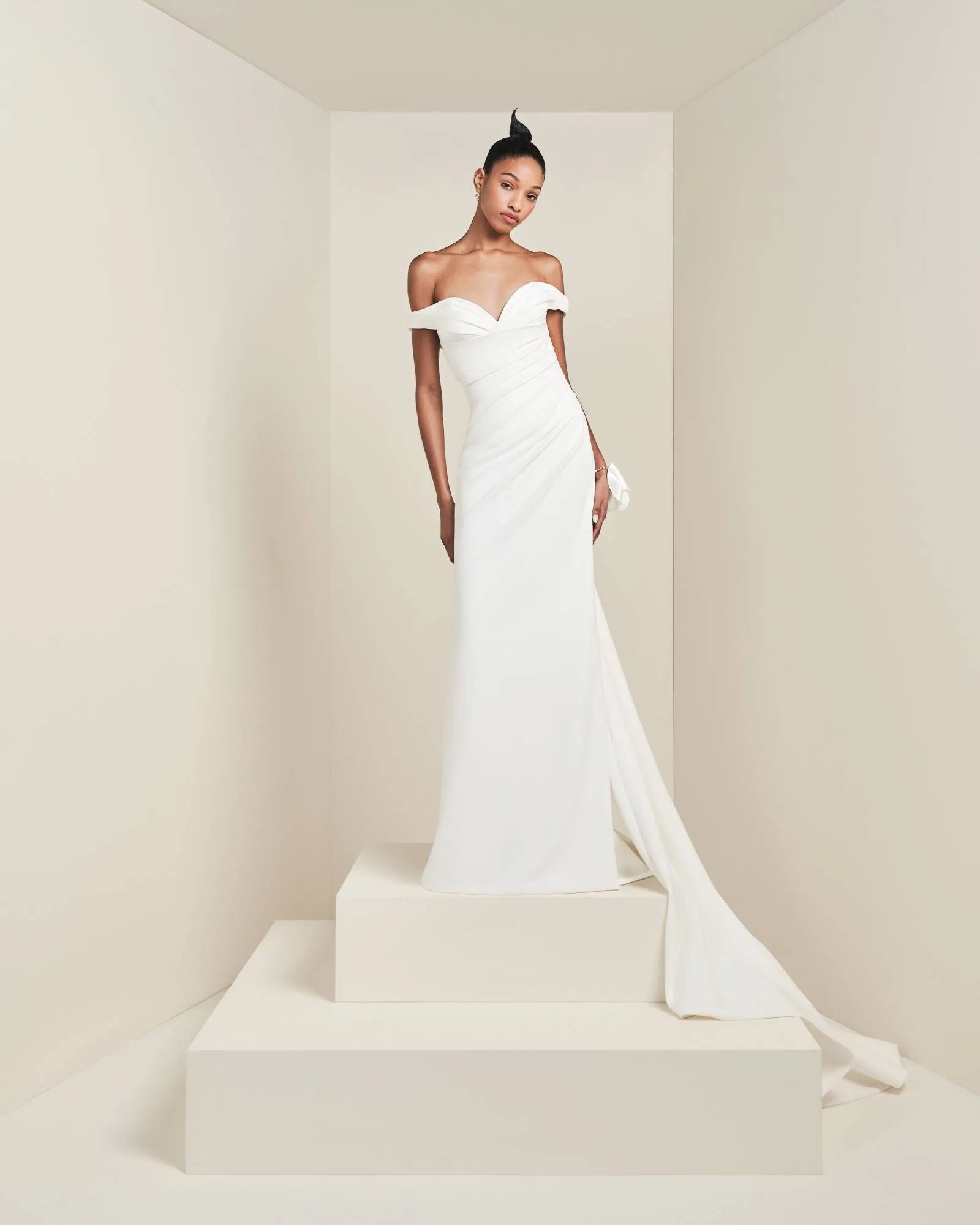 VRM417 – OFF-SHOULDER ROMANTIC DRAPE MERMAID GOWN sold by Viktor & Rolf