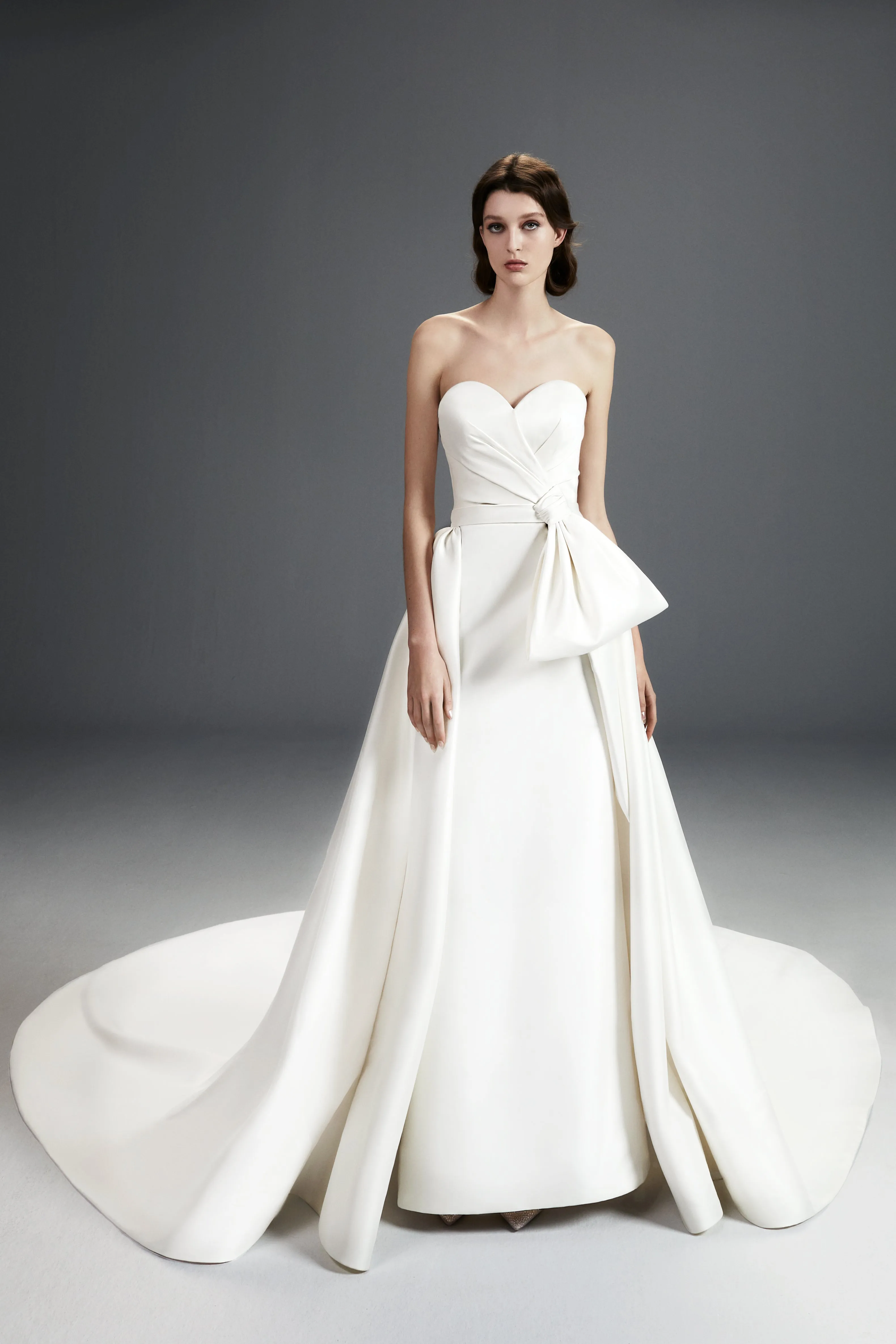 VRM370 - STRAPLESS DREAMY BOW GOWN sold by Viktor & Rolf