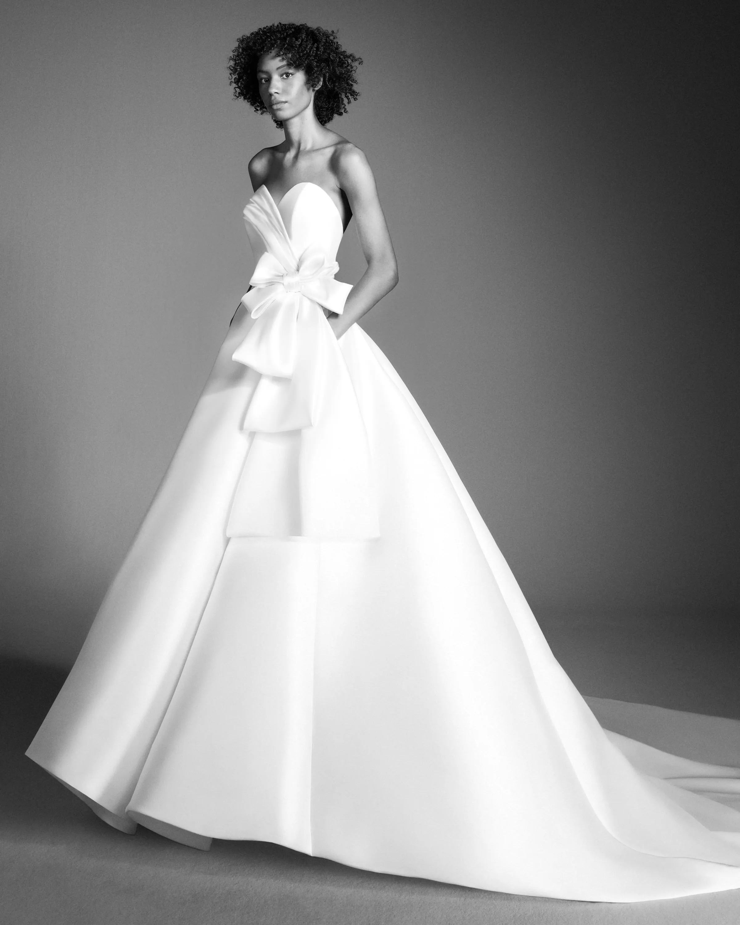 VRM406 - ROYAL RIBBON GOWN sold by Viktor & Rolf product image thumbnail 3
