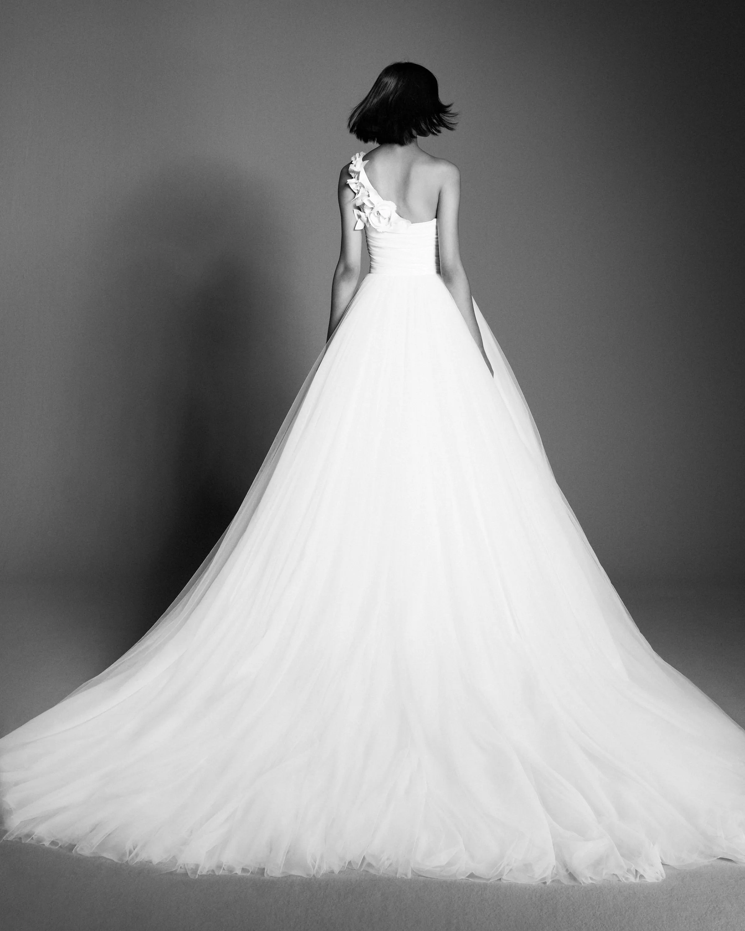 VRM393 - ONE-SHOULDER ROMANTIC GARDEN FLOWER GOWN sold by Viktor & Rolf product image thumbnail 4