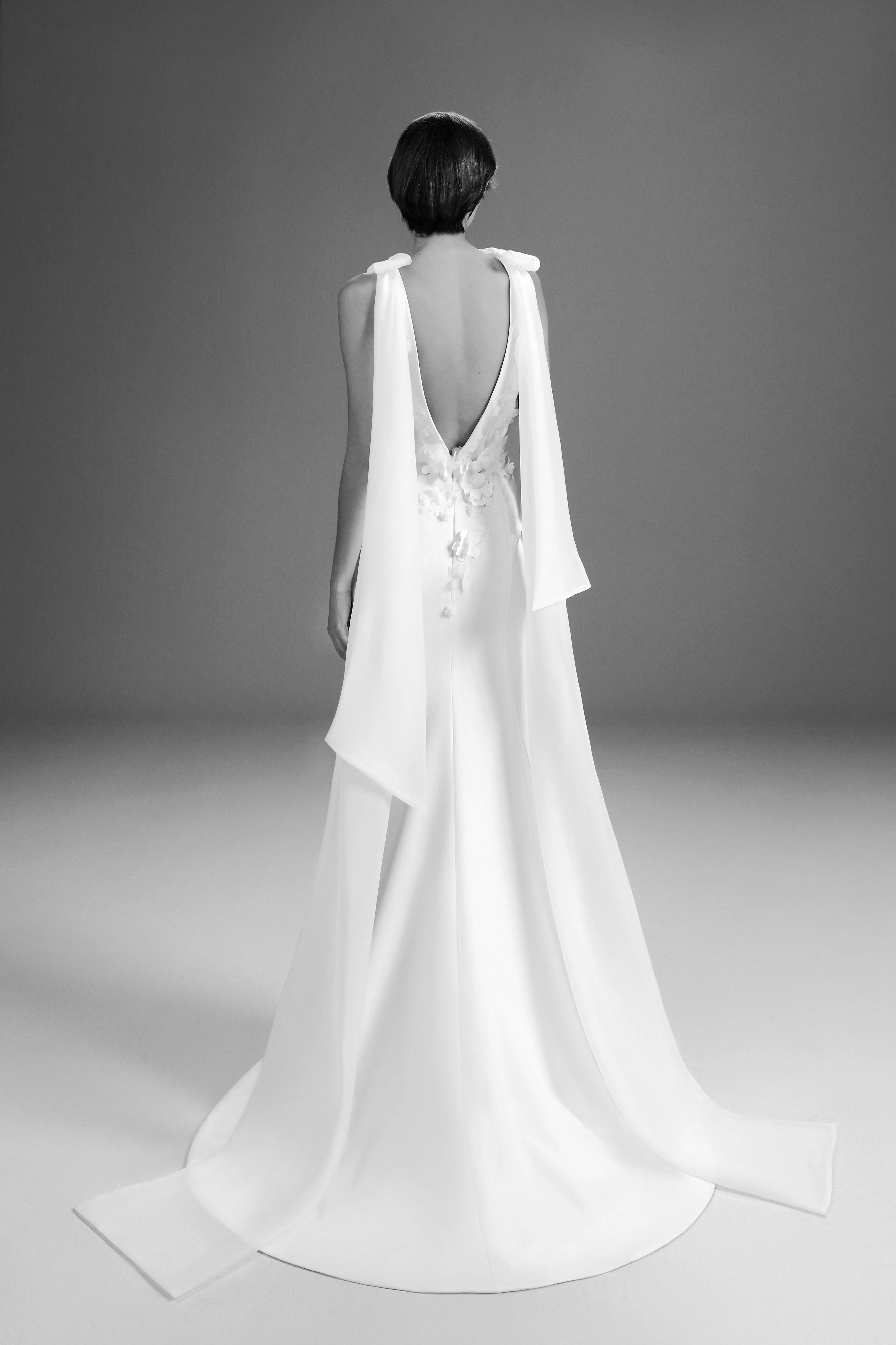 VRM389 - FAIRYTALE FLOWERS GOWN sold by Viktor & Rolf product image thumbnail 3