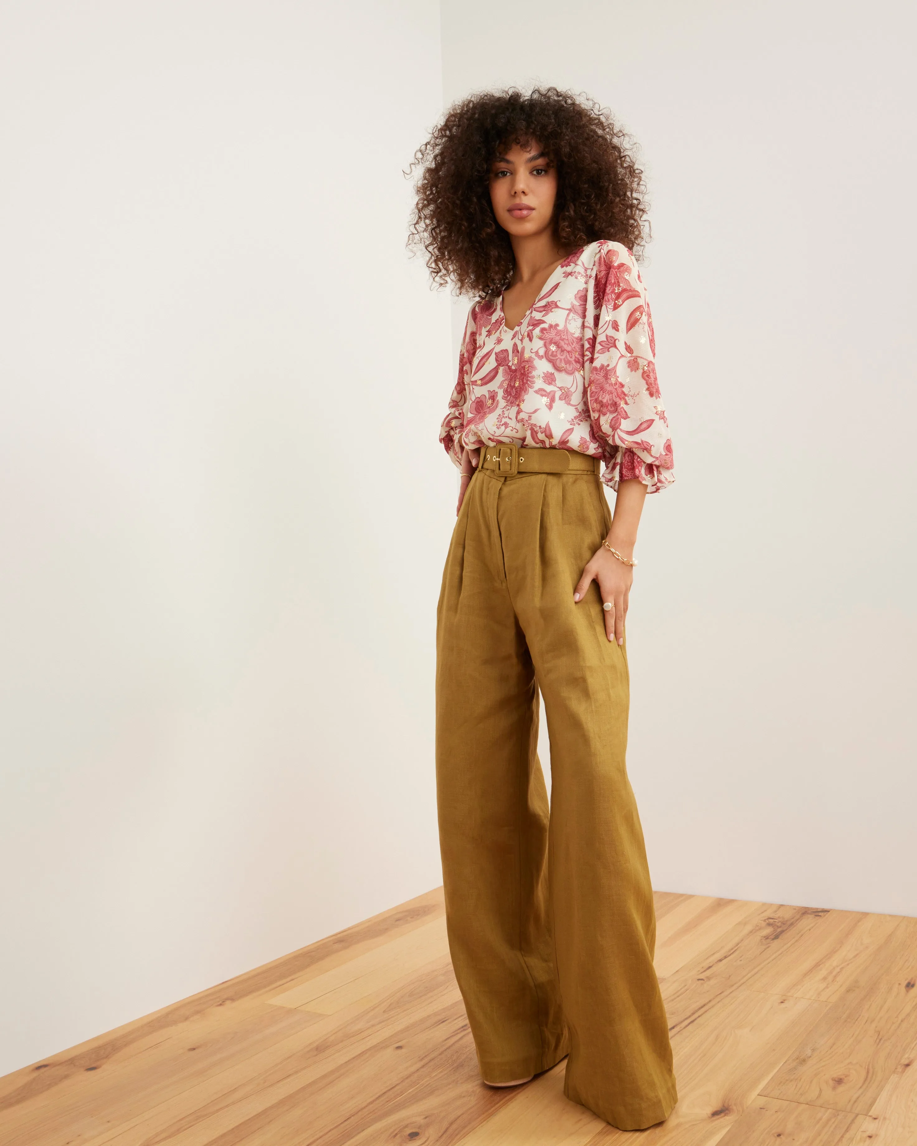 Floral Print Balloon-Sleeve Blouse sold by Vince Camuto product image thumbnail 2