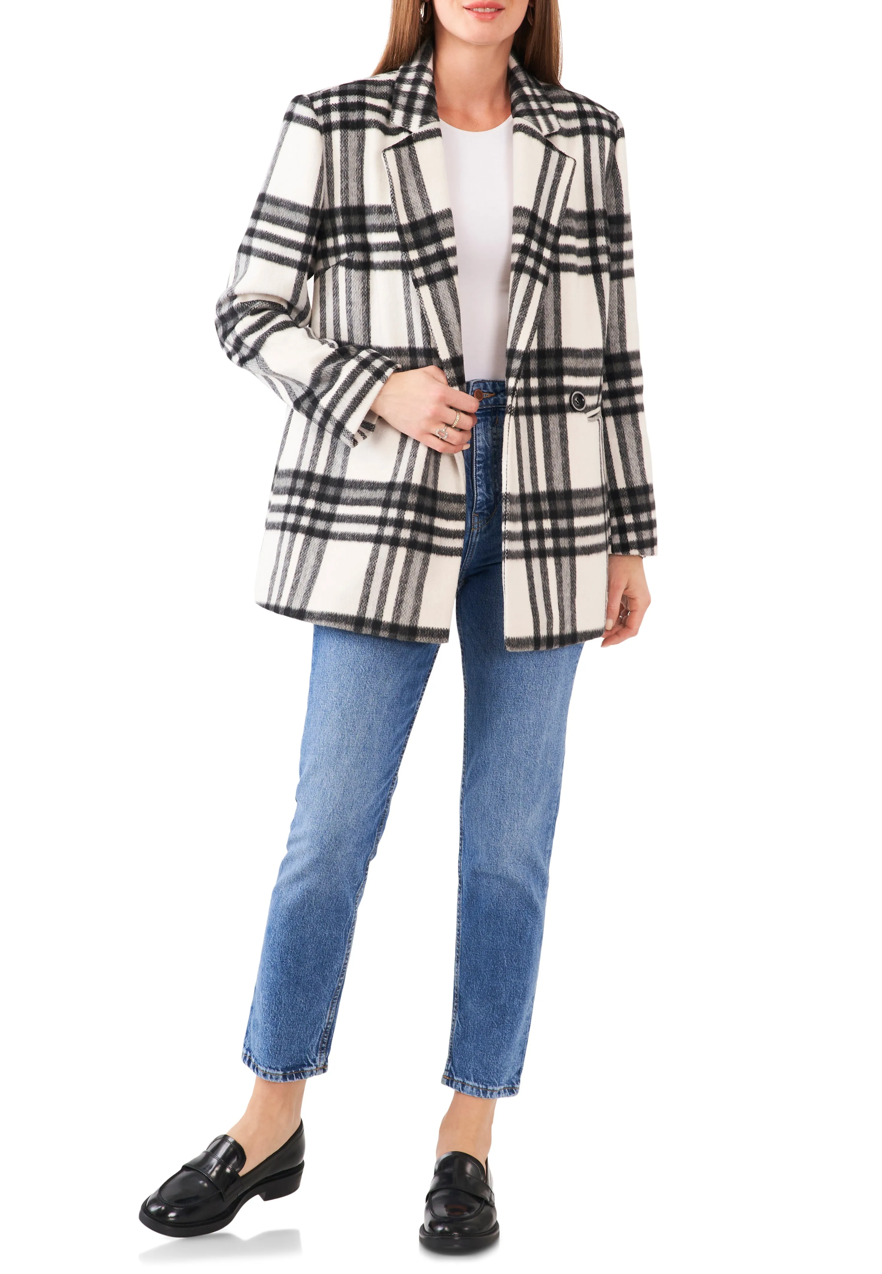 Oversized Plaid Print Notch-Lapel Blazer sold by Vince Camuto product image thumbnail 3