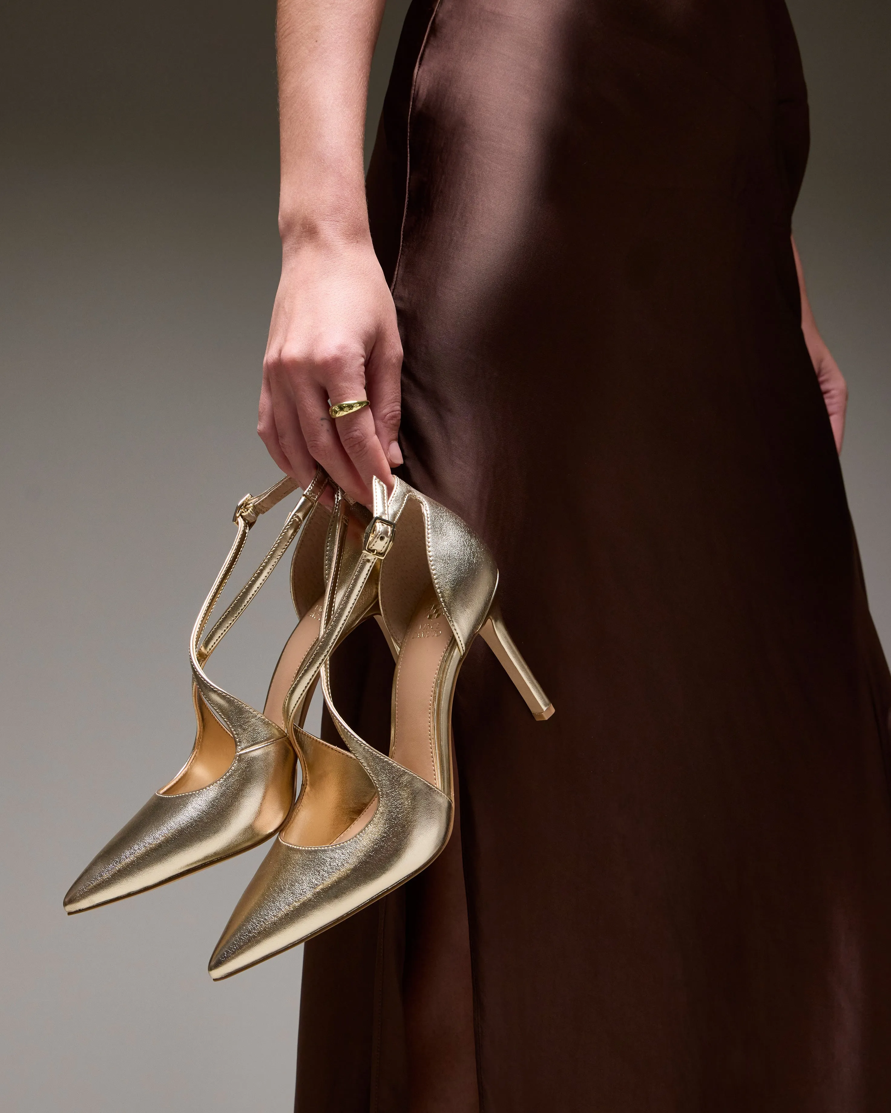 Noreta Pump sold by Vince Camuto product image thumbnail 5