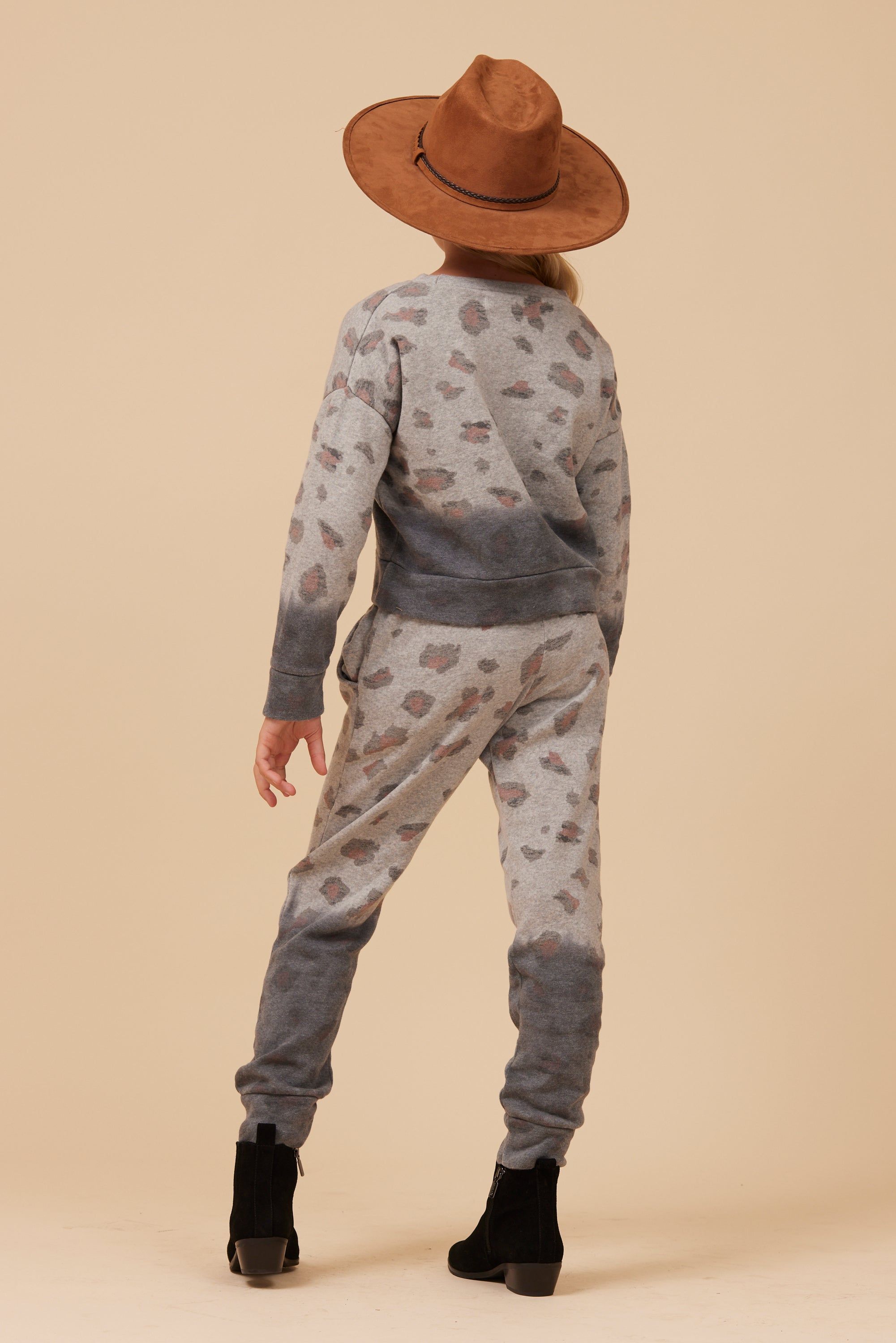 Large Leopard Print Dip Dye Jogger sold by Vintage Havana product image thumbnail 4