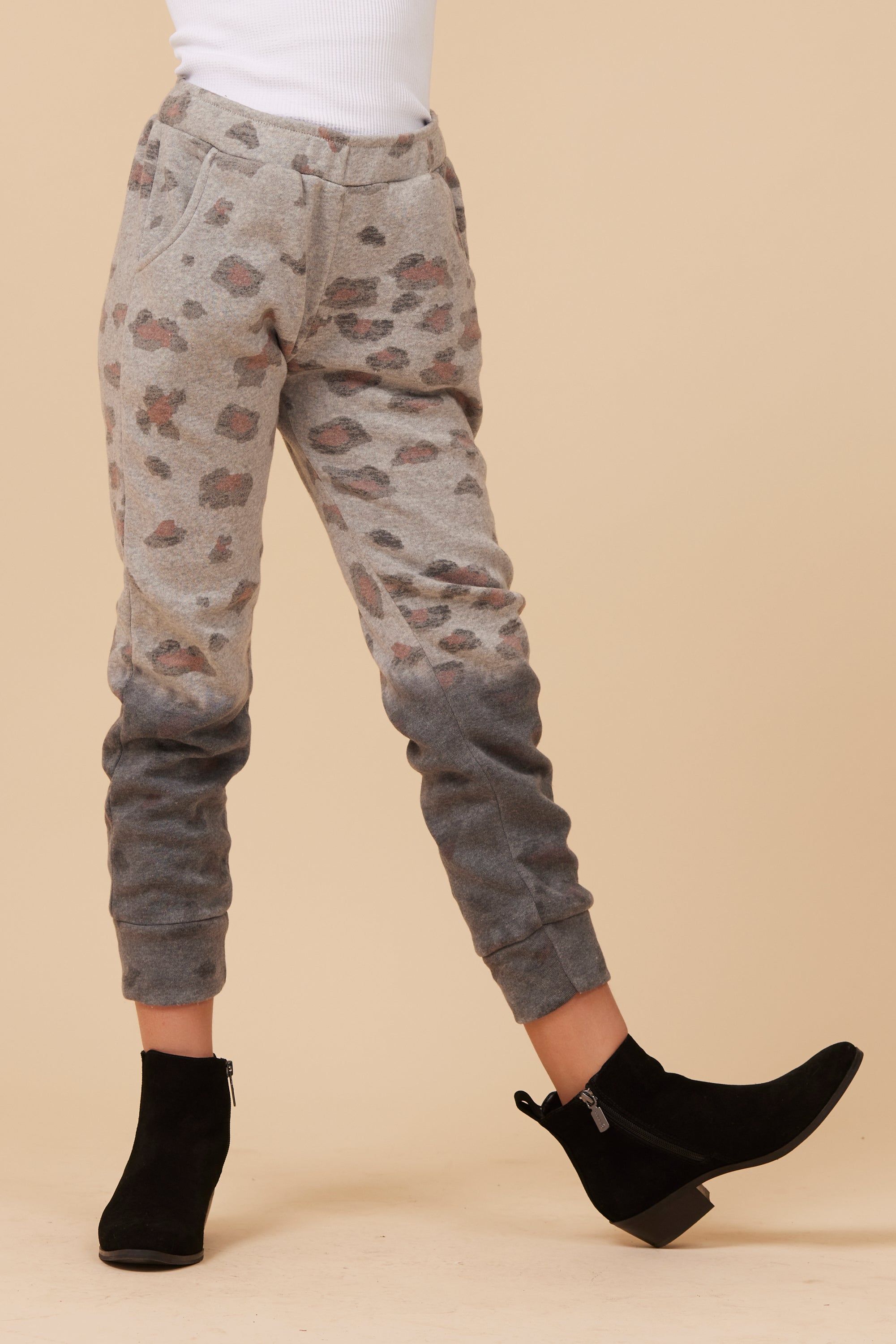 Large Leopard Print Dip Dye Jogger sold by Vintage Havana