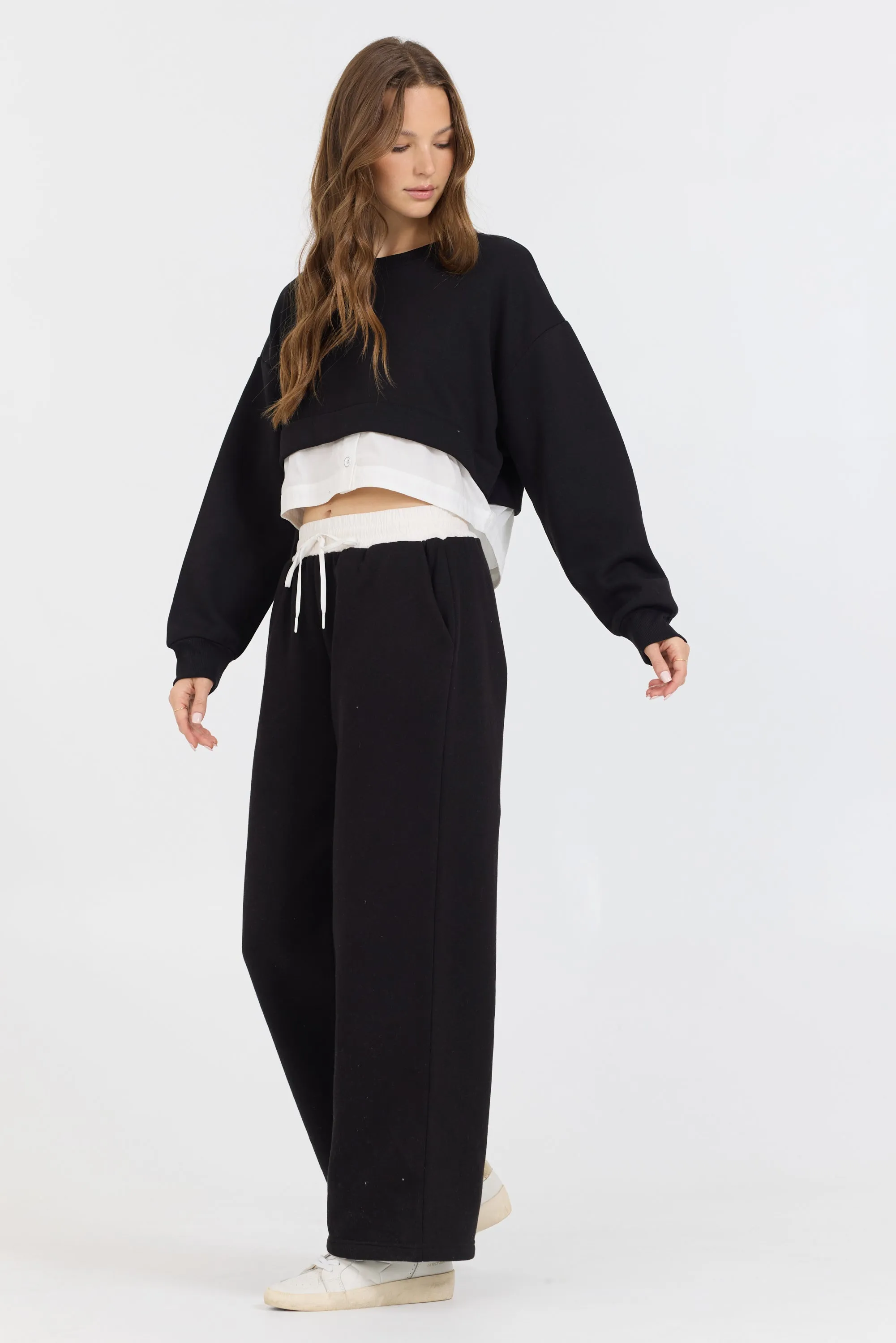 Black/ White Essential Fleece Crewneck W/ Poplin Insert sold by Vintage Havana product image thumbnail 4