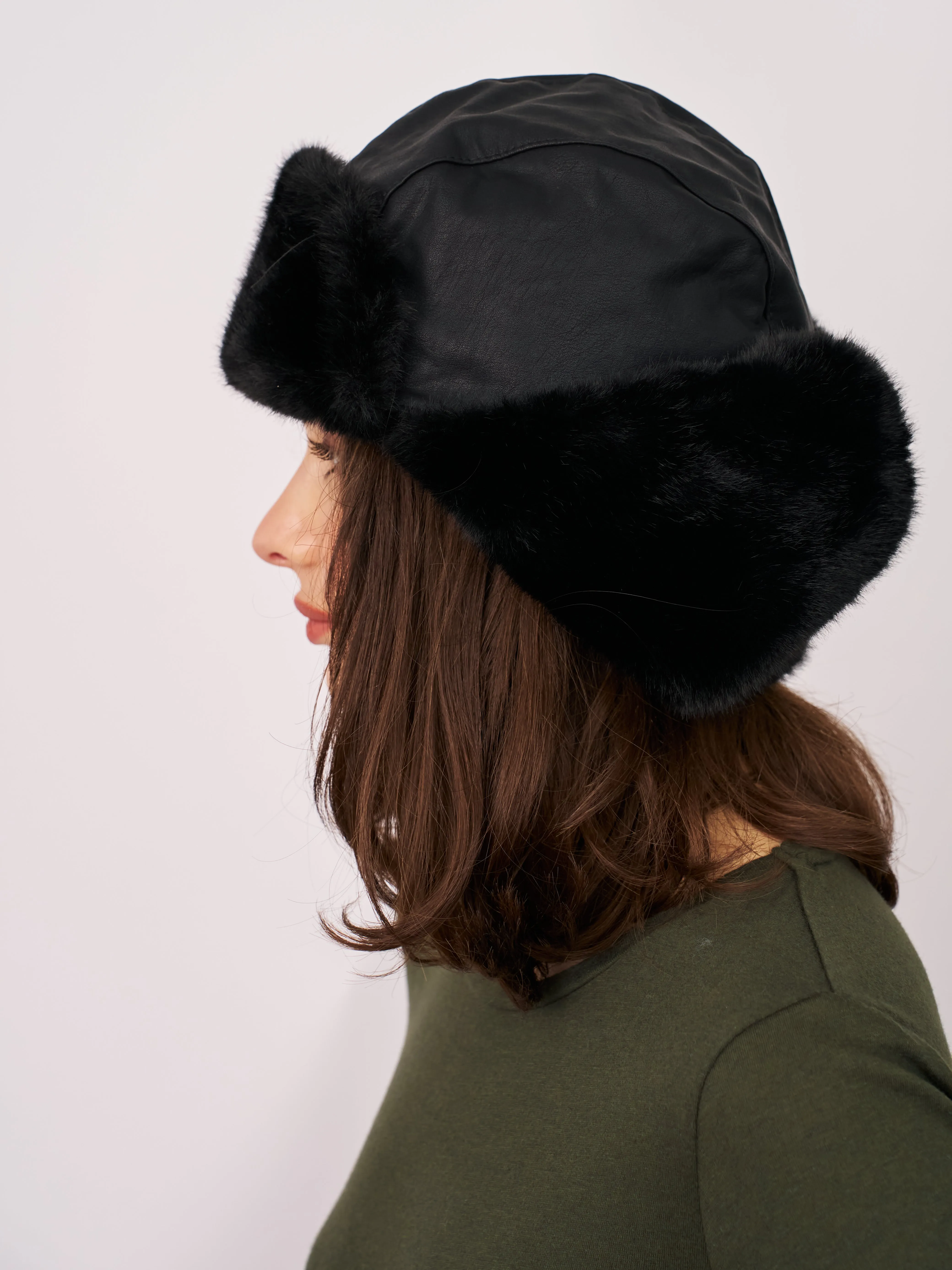 FUR TRAPPER HAT - BLACK sold by Vintage Havana product image thumbnail 3