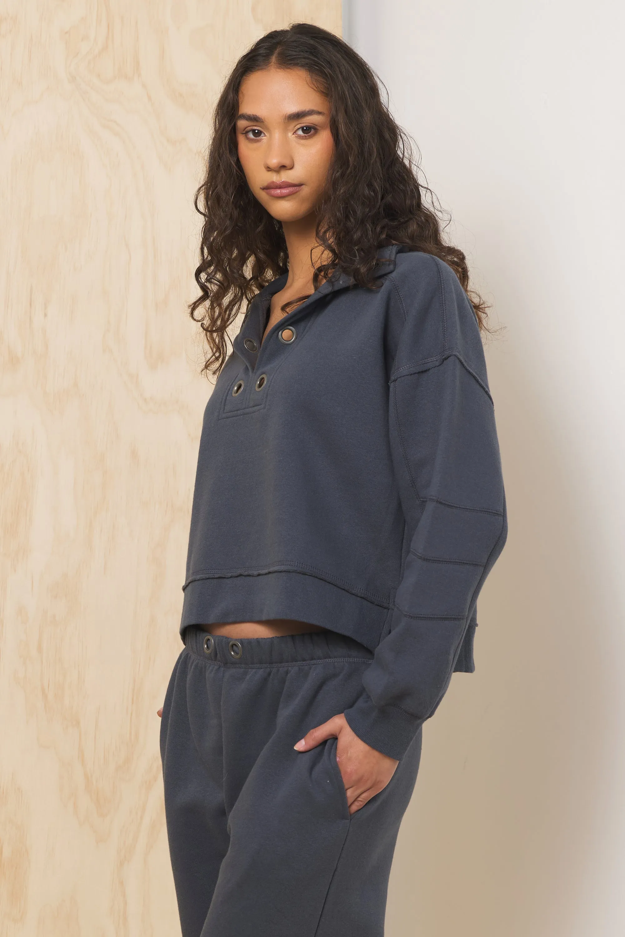 Charcoal Surf Wash 2-Piece Set sold by Vintage Havana product image thumbnail 2