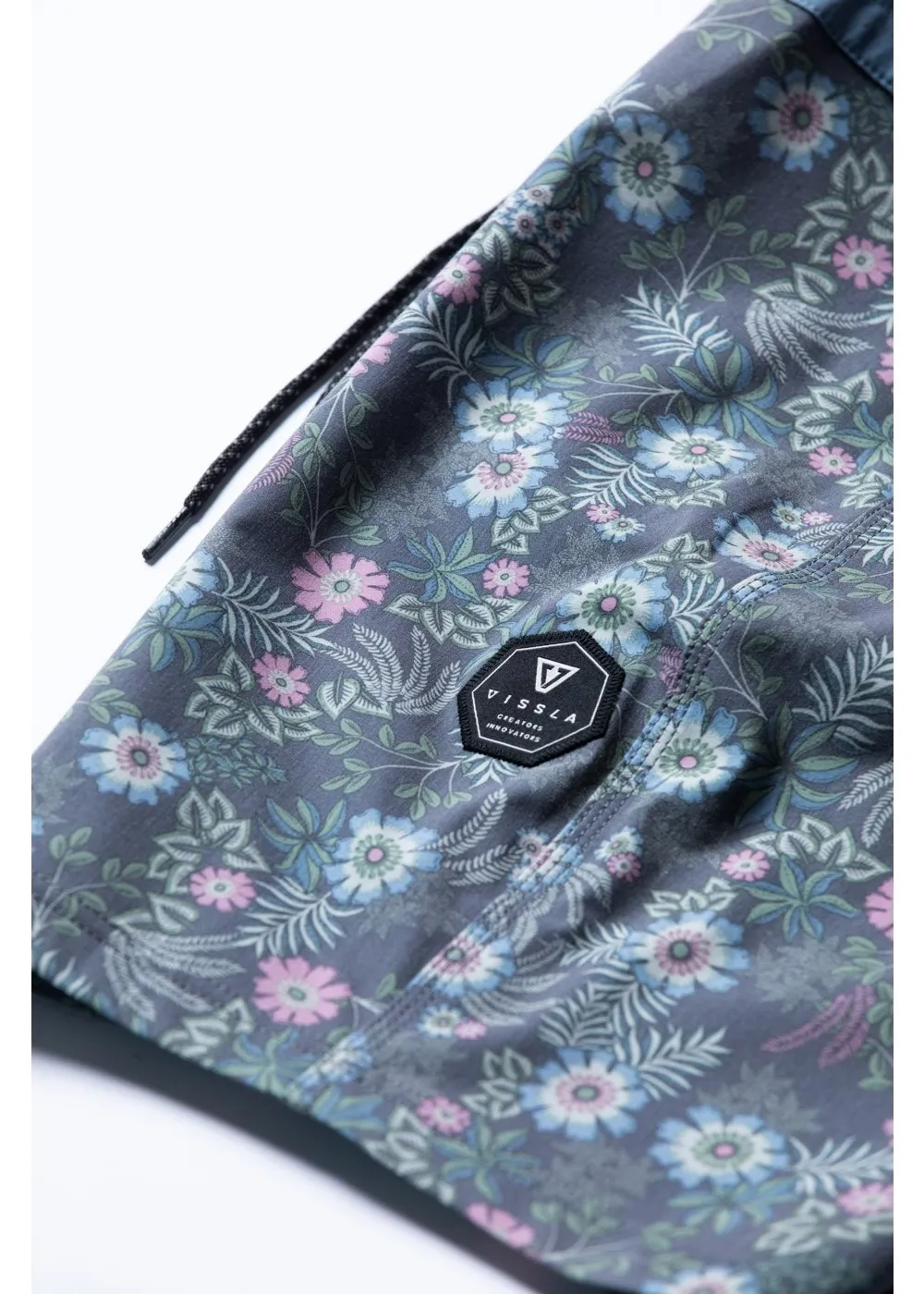 Hana 17.5" Boardshort sold by VISSLA product image thumbnail 4