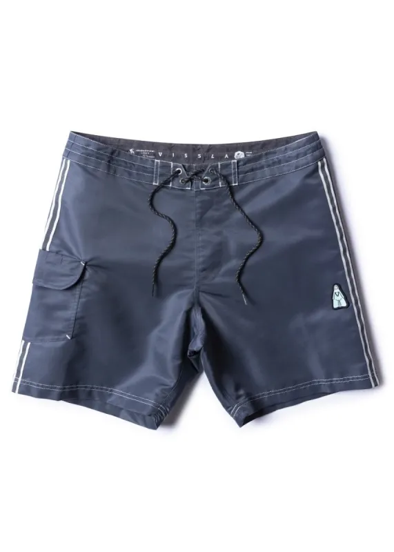 Dafin Shorepound 16.5" Boardshort sold by VISSLA