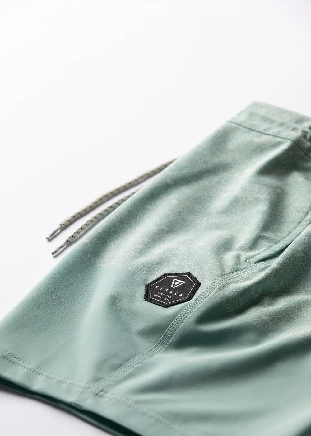 Lazy Daisy 17.5" Boardshort sold by VISSLA product image thumbnail 4