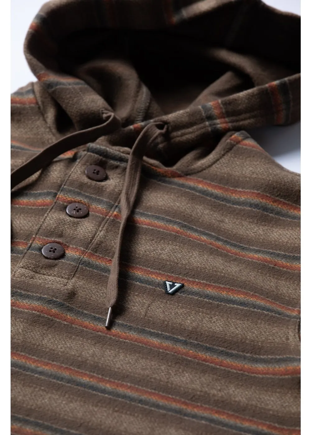 Descanso Eco Hooded Popover Fleece sold by VISSLA product image thumbnail 3