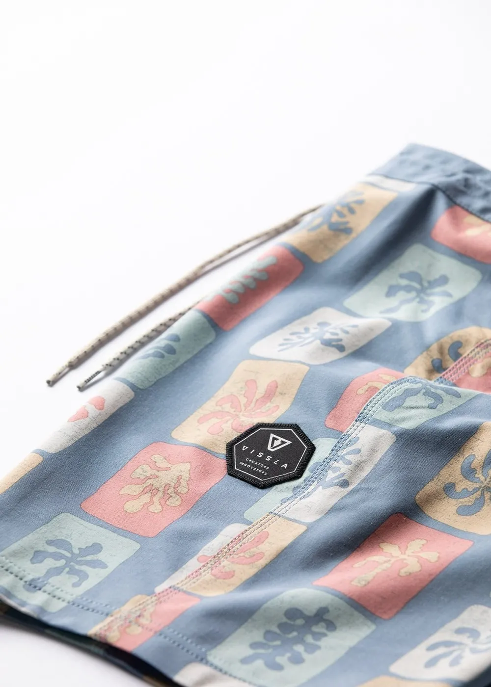 Tropic Tiles 18.5" Boardshort sold by VISSLA product image thumbnail 4