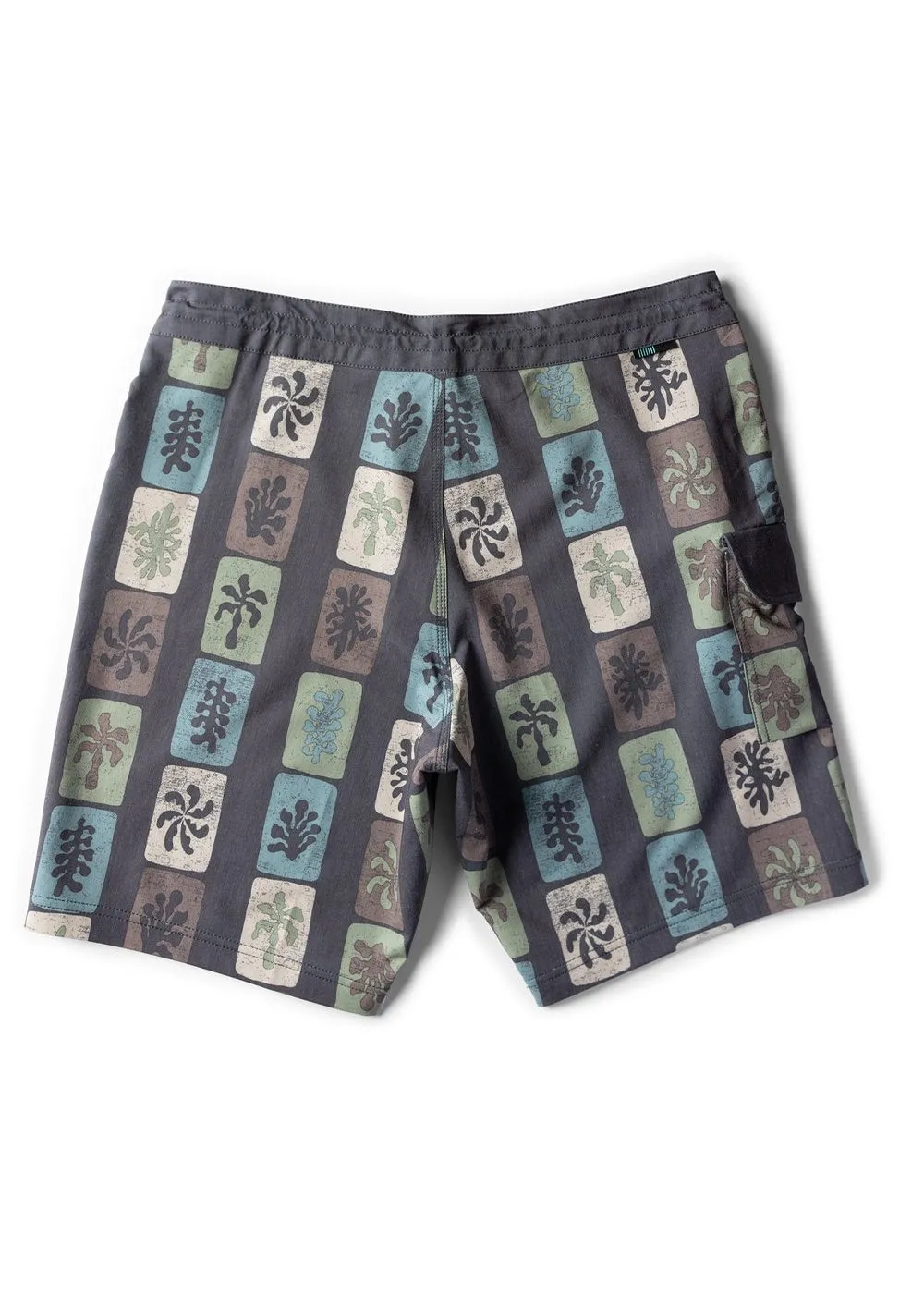 Tropic Tiles 18.5" Boardshort sold by VISSLA product image thumbnail 2