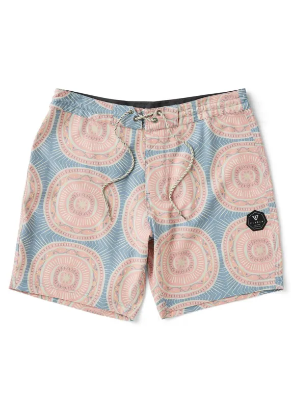 Lekki 17.5" Boardshort sold by VISSLA
