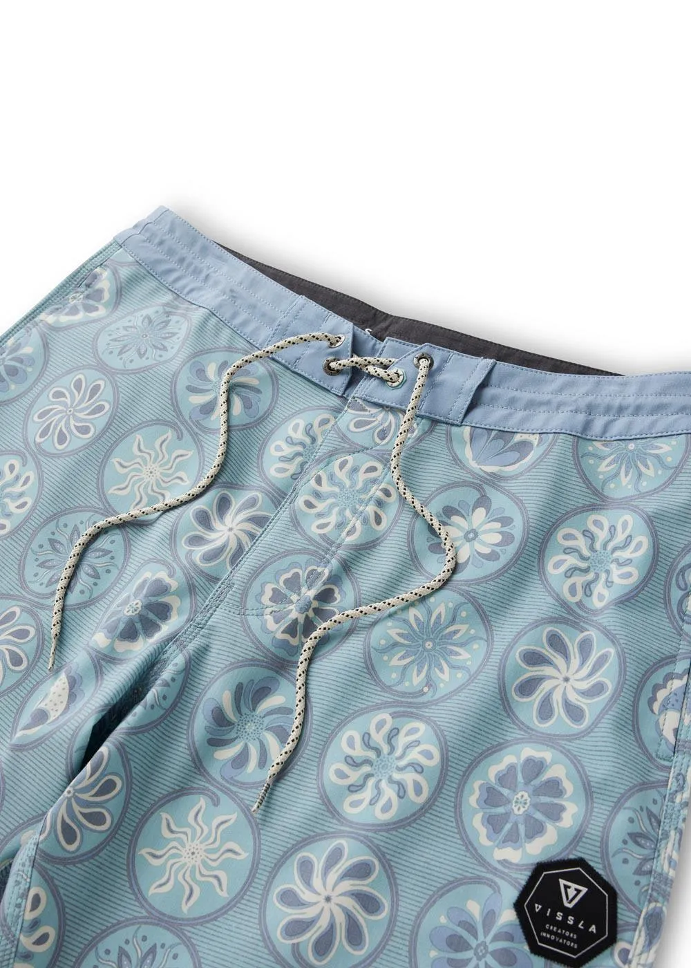 Sun Medallions 18.5" Boardshort sold by VISSLA product image thumbnail 4