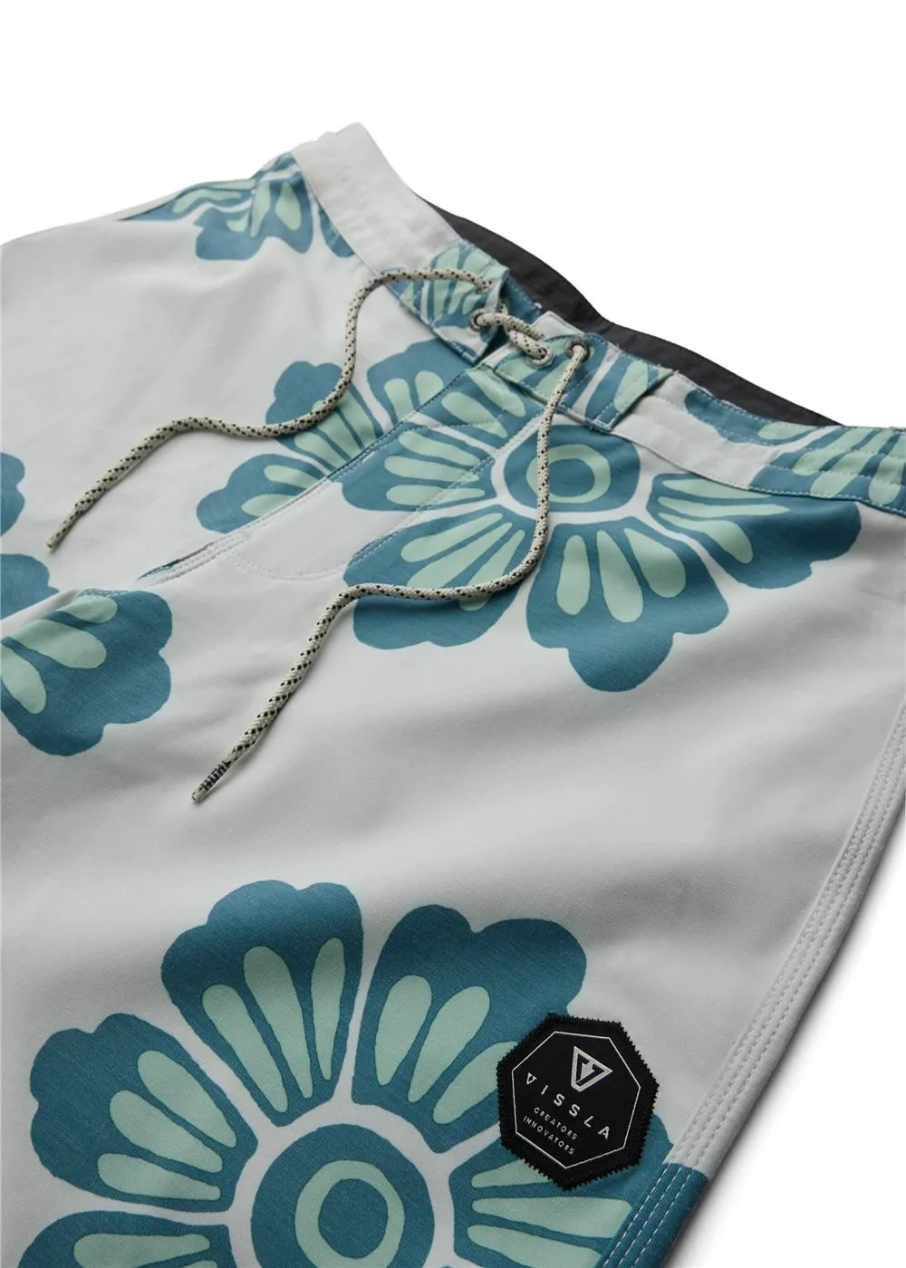 Keana 17.5" Boardshort sold by VISSLA product image thumbnail 4