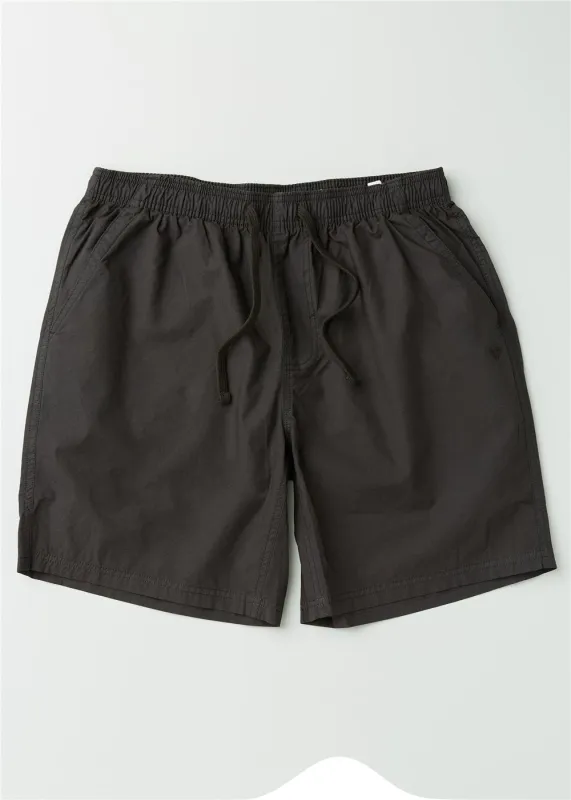 Utility 18.5" Elastic Walkshort made by VISSLA