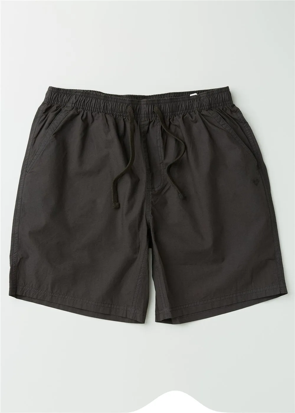 Utility 18.5" Elastic Walkshort sold by VISSLA