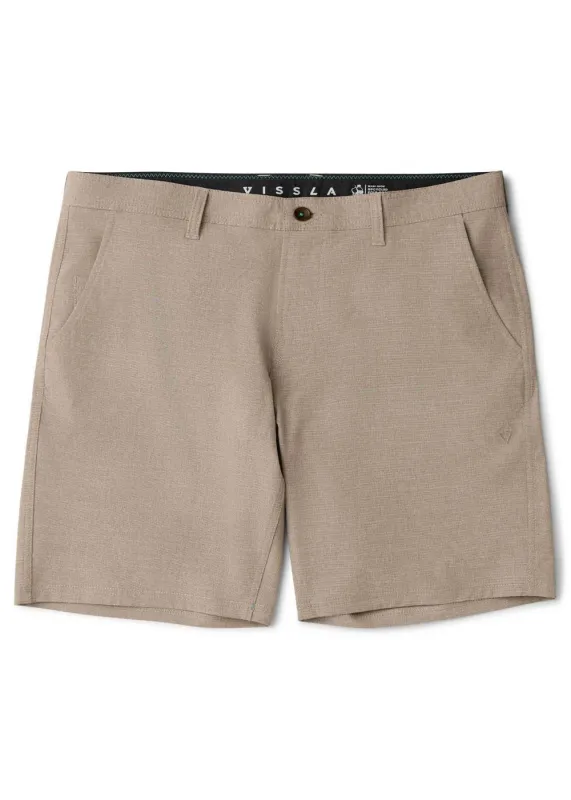 Fin Box 19.5" Hybrid Walkshort made by VISSLA