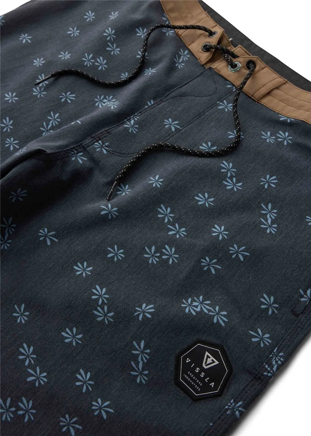 In Bloom 18.5" Boardshort sold by VISSLA product image thumbnail 4