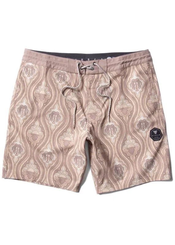 Suntile 17.5" Boardshort sold by VISSLA