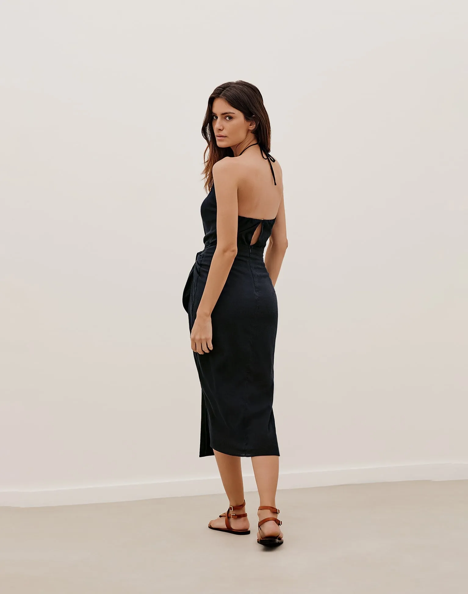 Luna Detail Midi Dress (exchange only) - Black sold by Vix product image thumbnail 2