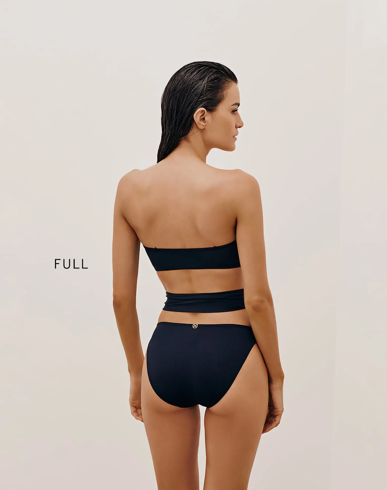 Kim One Piece (exchange only) - Black sold by Vix product image thumbnail 5