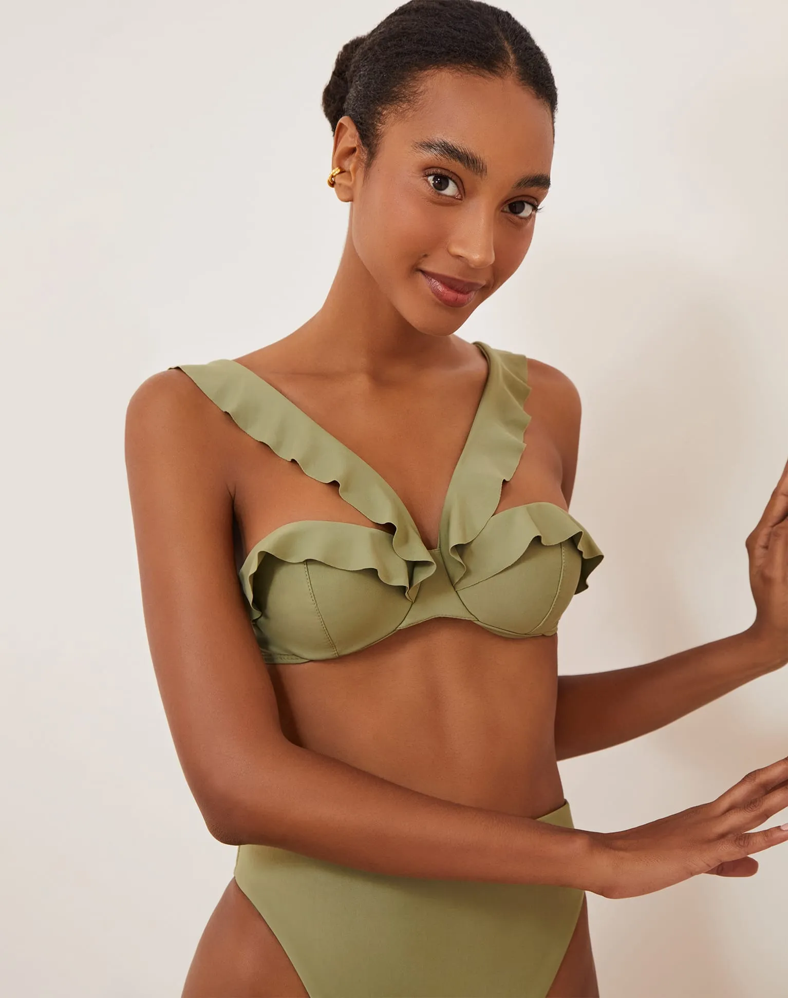 Bela Hot Pant Bottom - Olivine sold by Vix product image thumbnail 4