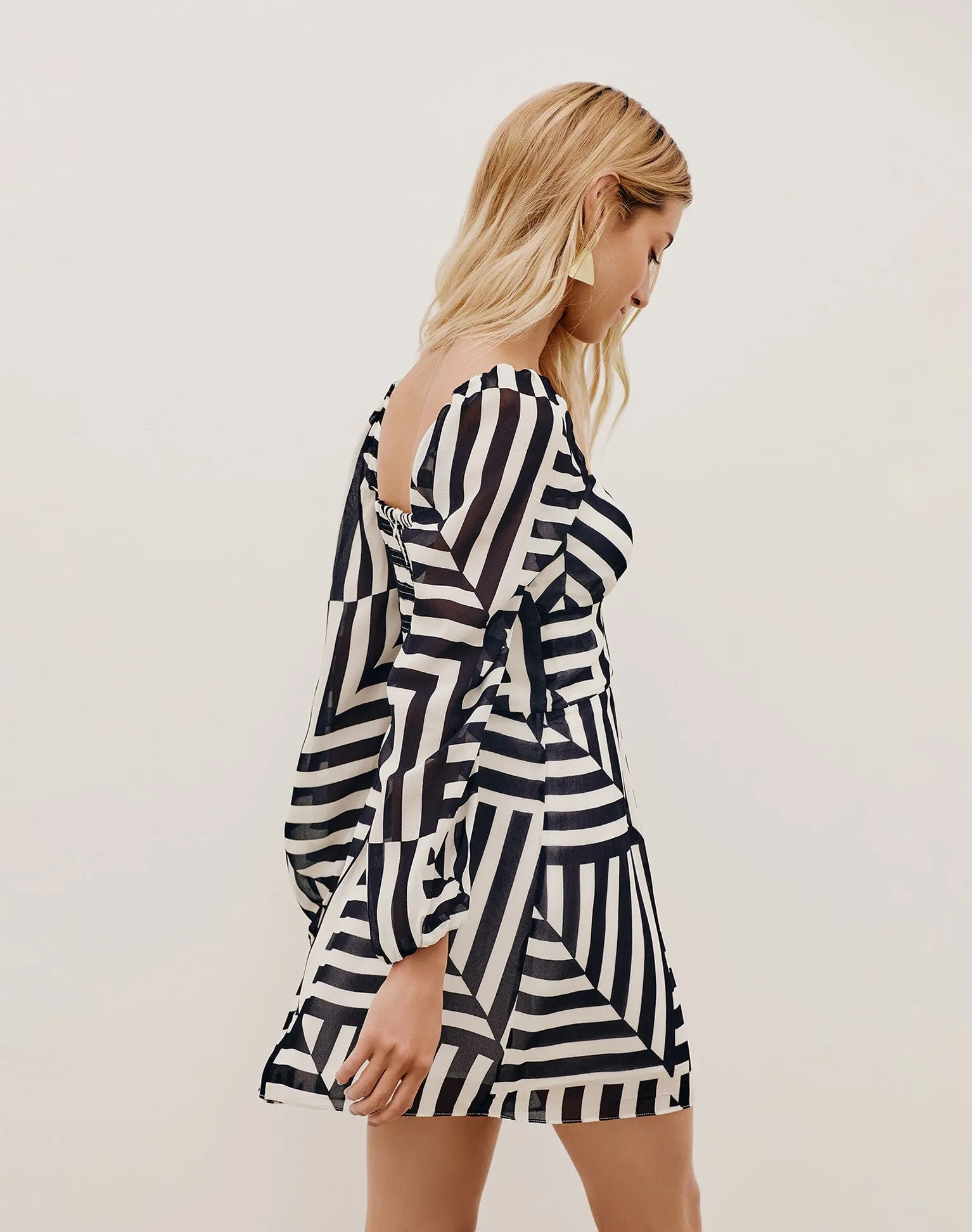 Aisha Short Dress (exchange only) - Geo sold by Vix product image thumbnail 4