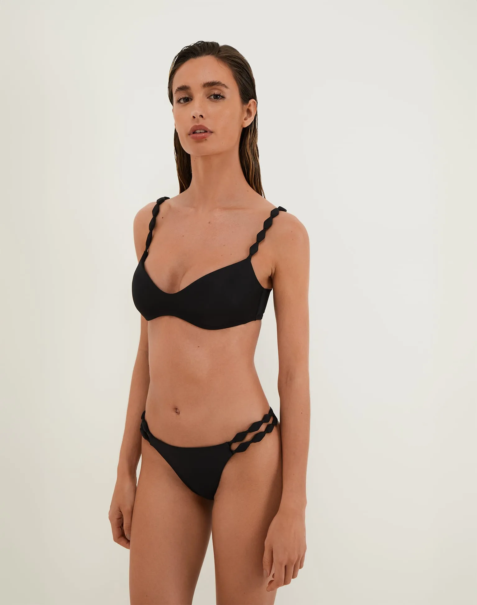 Alexa Detail Bottom - Black sold by Vix product image thumbnail 2