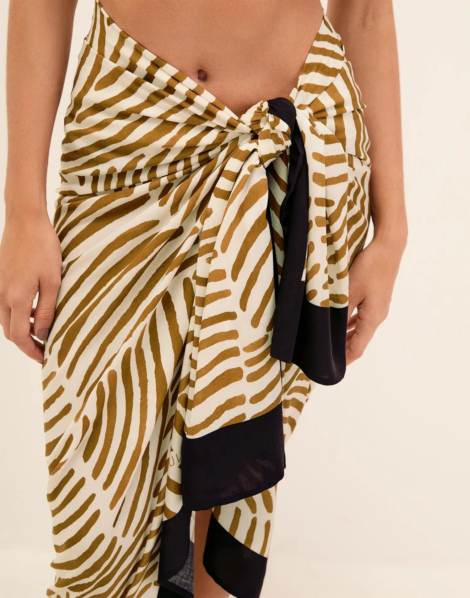 Sarong - Nomad sold by Vix product image thumbnail 4