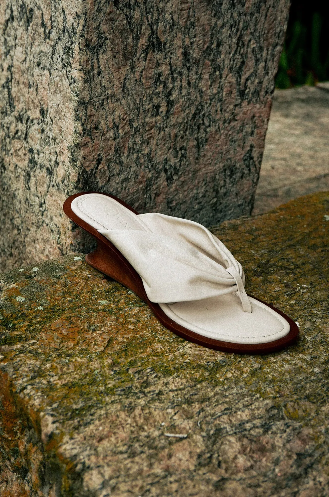 Dahila Mule - Off White sold by Vix product image thumbnail 3