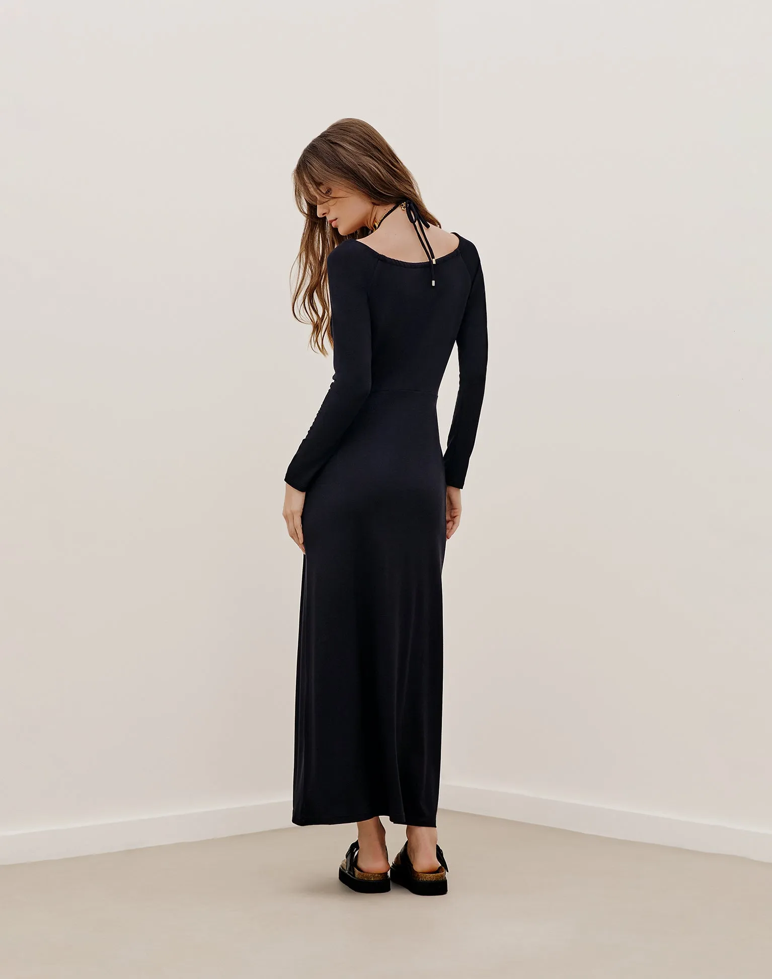 Donna Long Dress (exchange only) - Black sold by Vix product image thumbnail 2