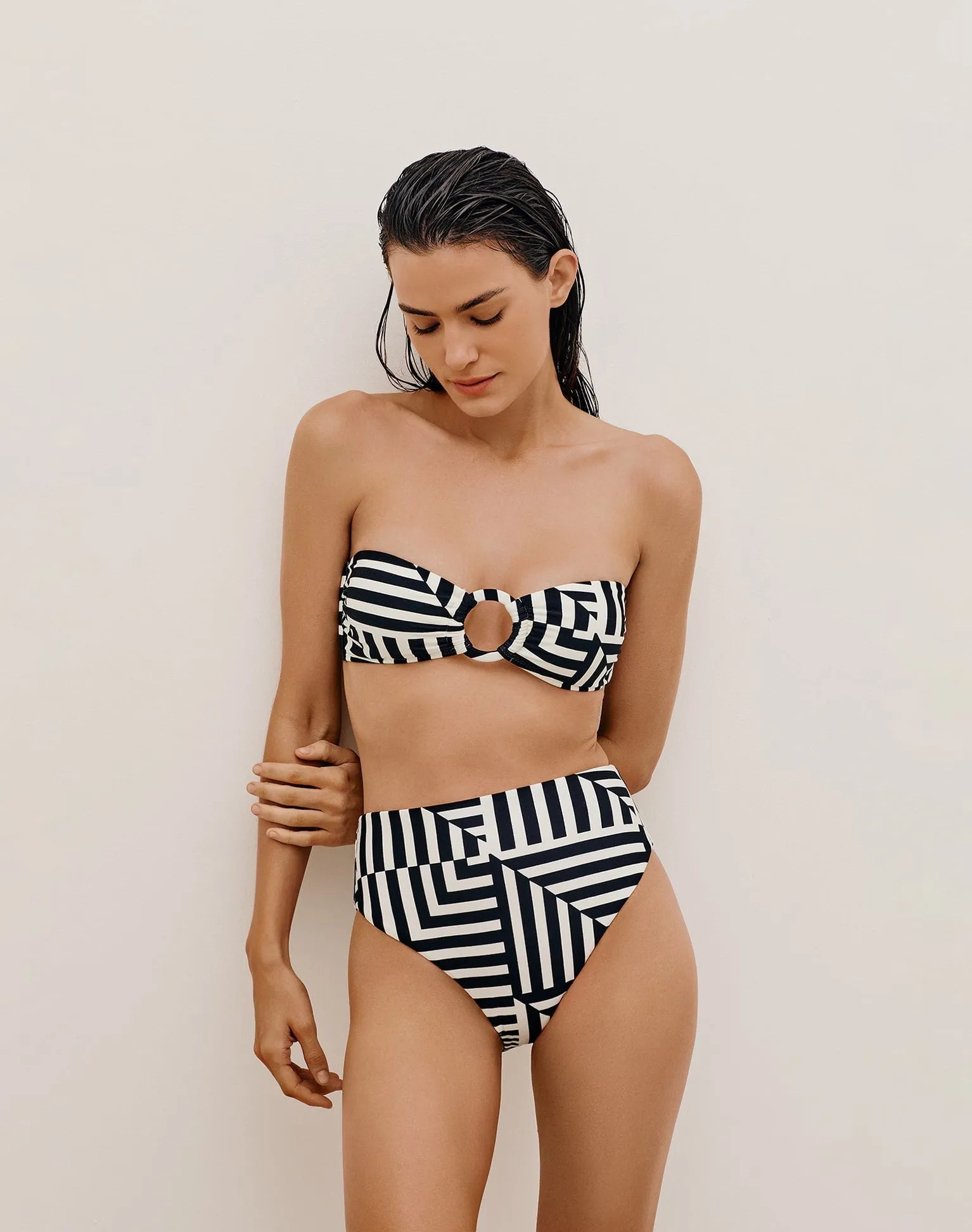 Bela Hot Pant Bottom (exchange only) - Geo sold by Vix product image thumbnail 2