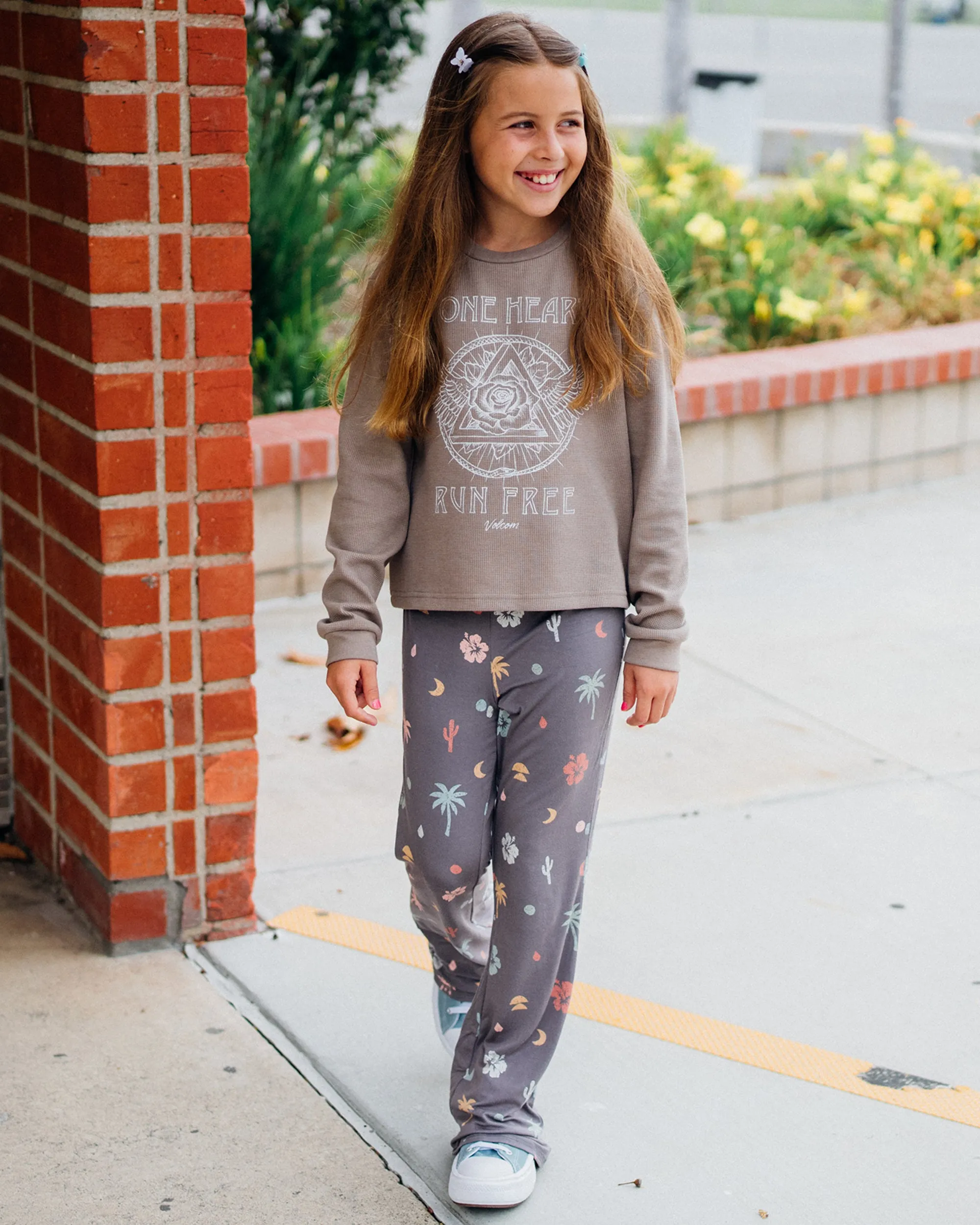 Big Girls Thermality Long Sleeve Shirt - Moondust sold by Volcom product image thumbnail 2