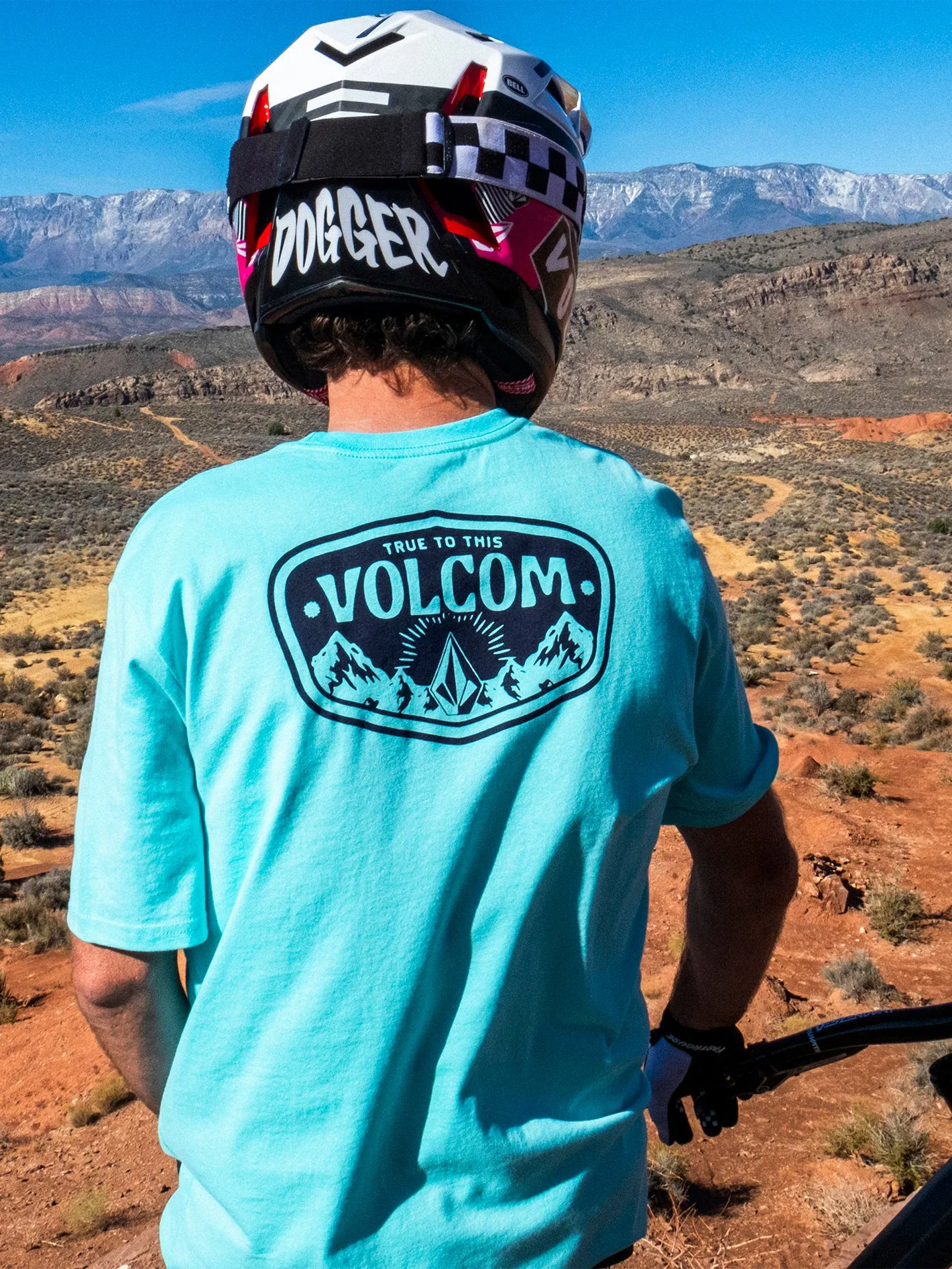 Mountainside Tech Short Sleeve Tee - Neon Blue sold by Volcom