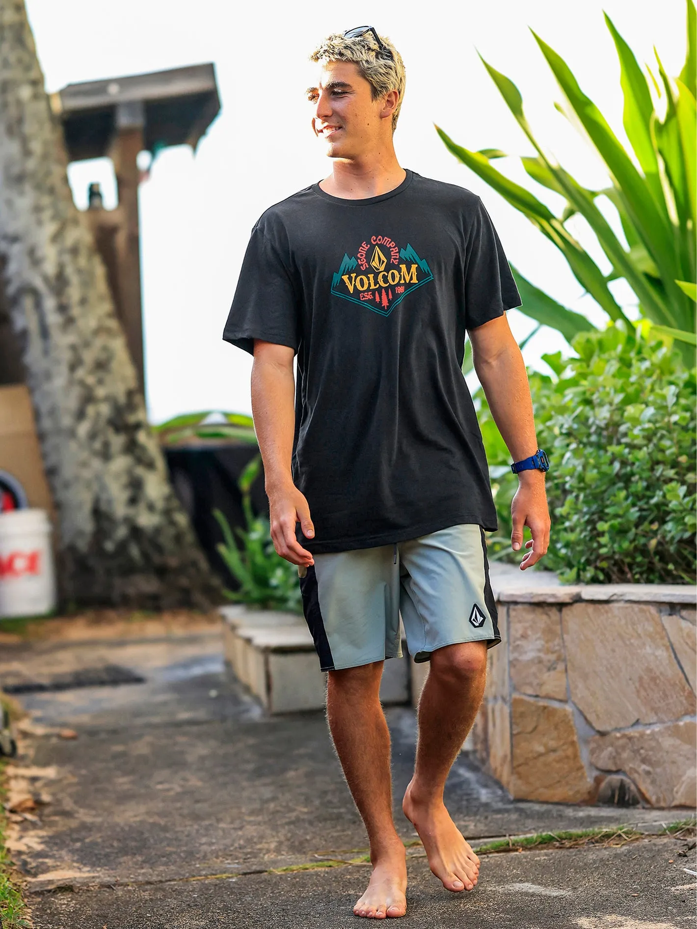 Crested Tech Short Sleeve Tee - Black sold by Volcom product image thumbnail 2