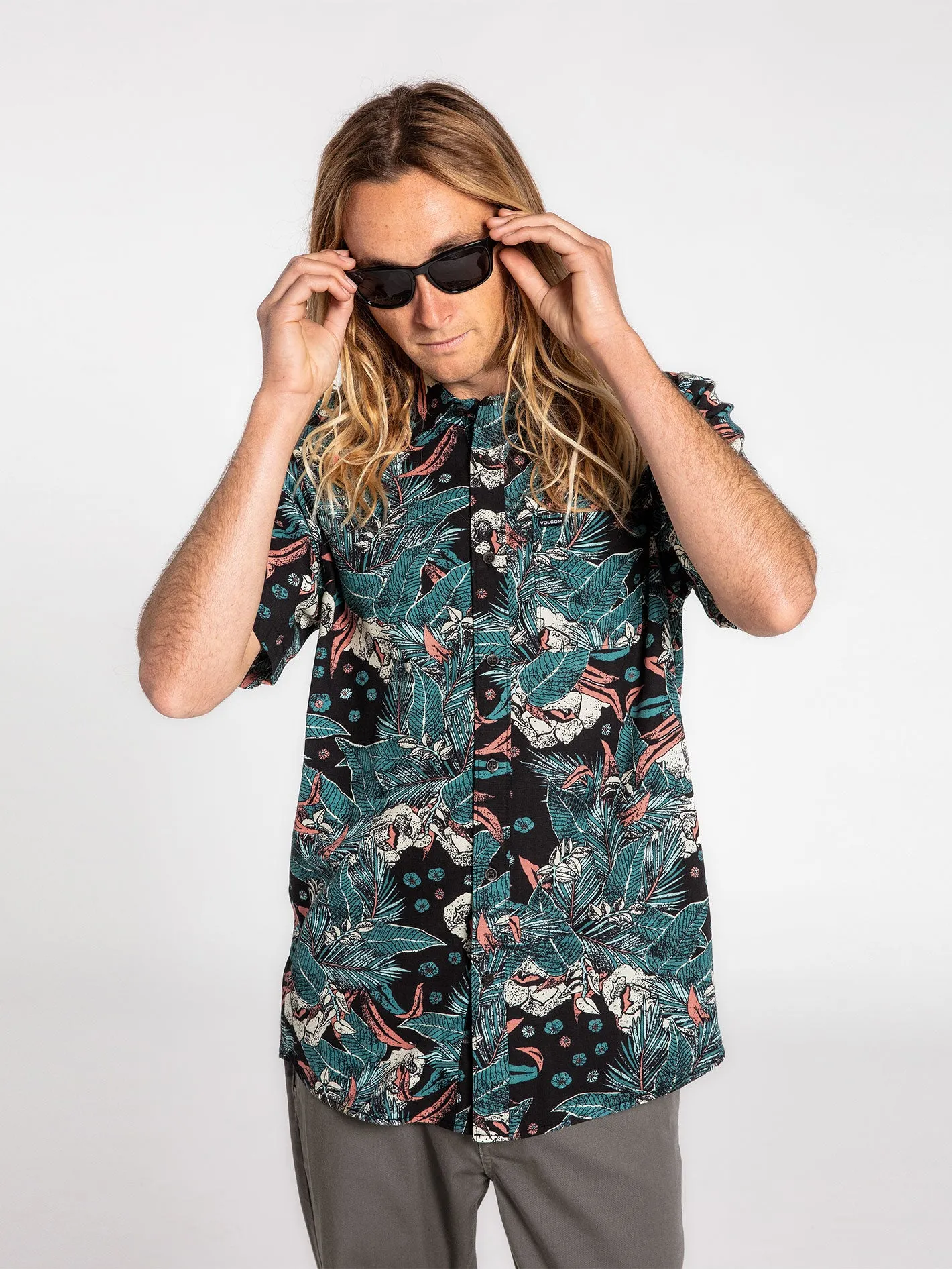 Nada Floral Short Sleeve Shirt - Black sold by Volcom