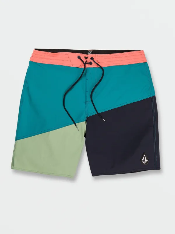 Halved Liberator Trunks - Navy made by Volcom