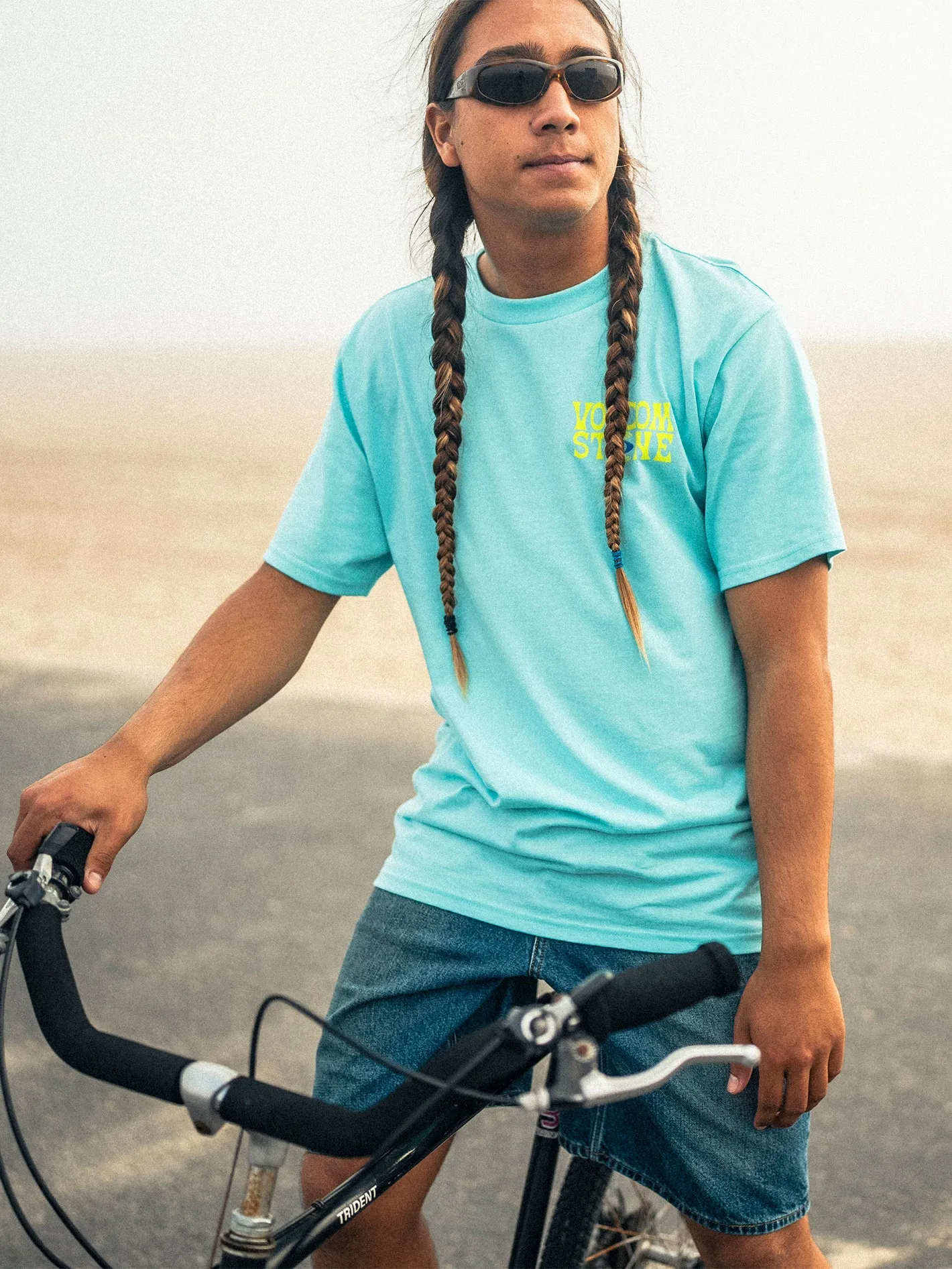 Viz Fray Short Sleeve Tee - Crete Blue sold by Volcom product image thumbnail 2