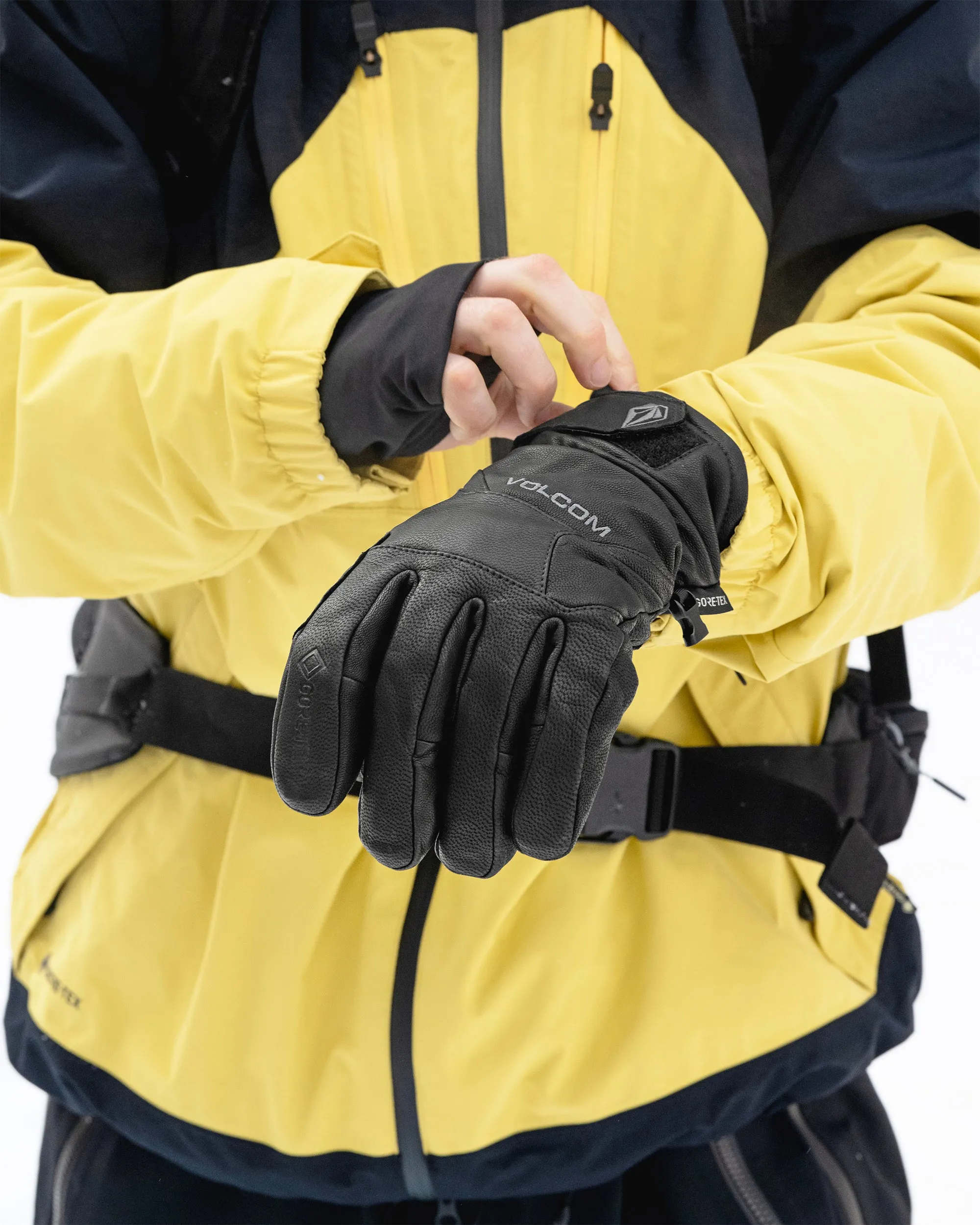 Mens Gaaas Gore-Tex Glove - Black sold by Volcom product image thumbnail 3