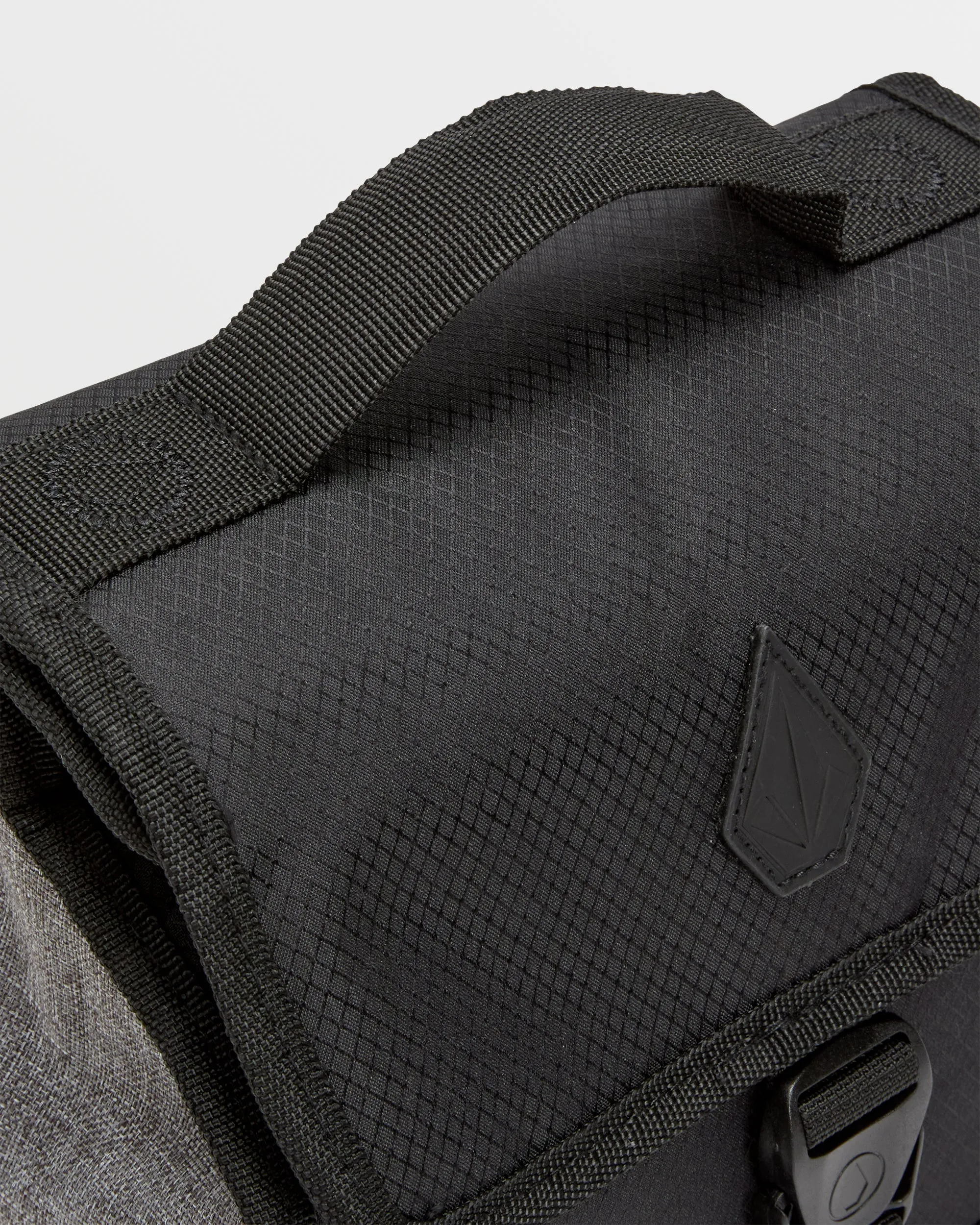 Vert Lunch Kit - Black sold by Volcom product image thumbnail 4