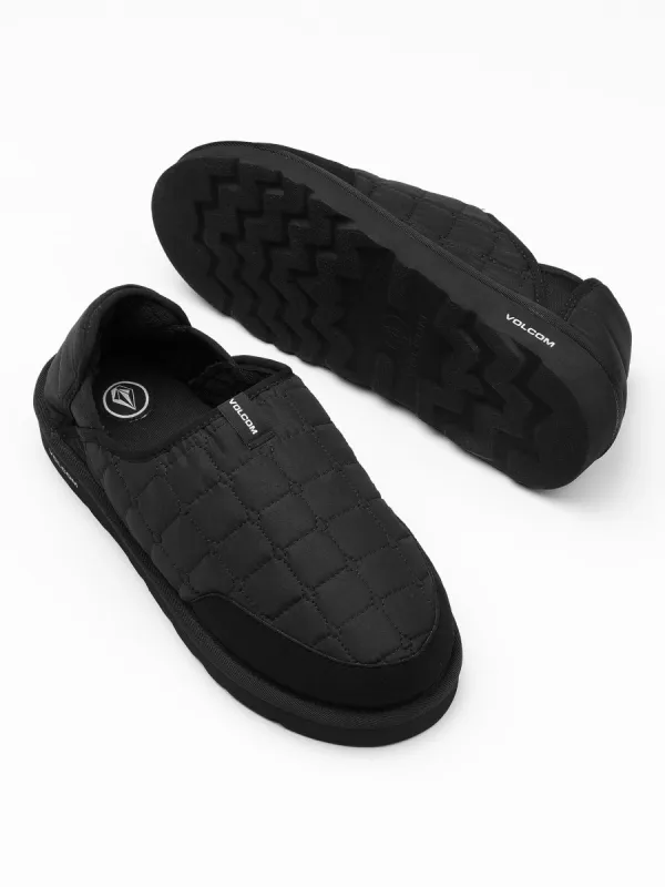 Mens Recliner Slipper - Black White made by Volcom