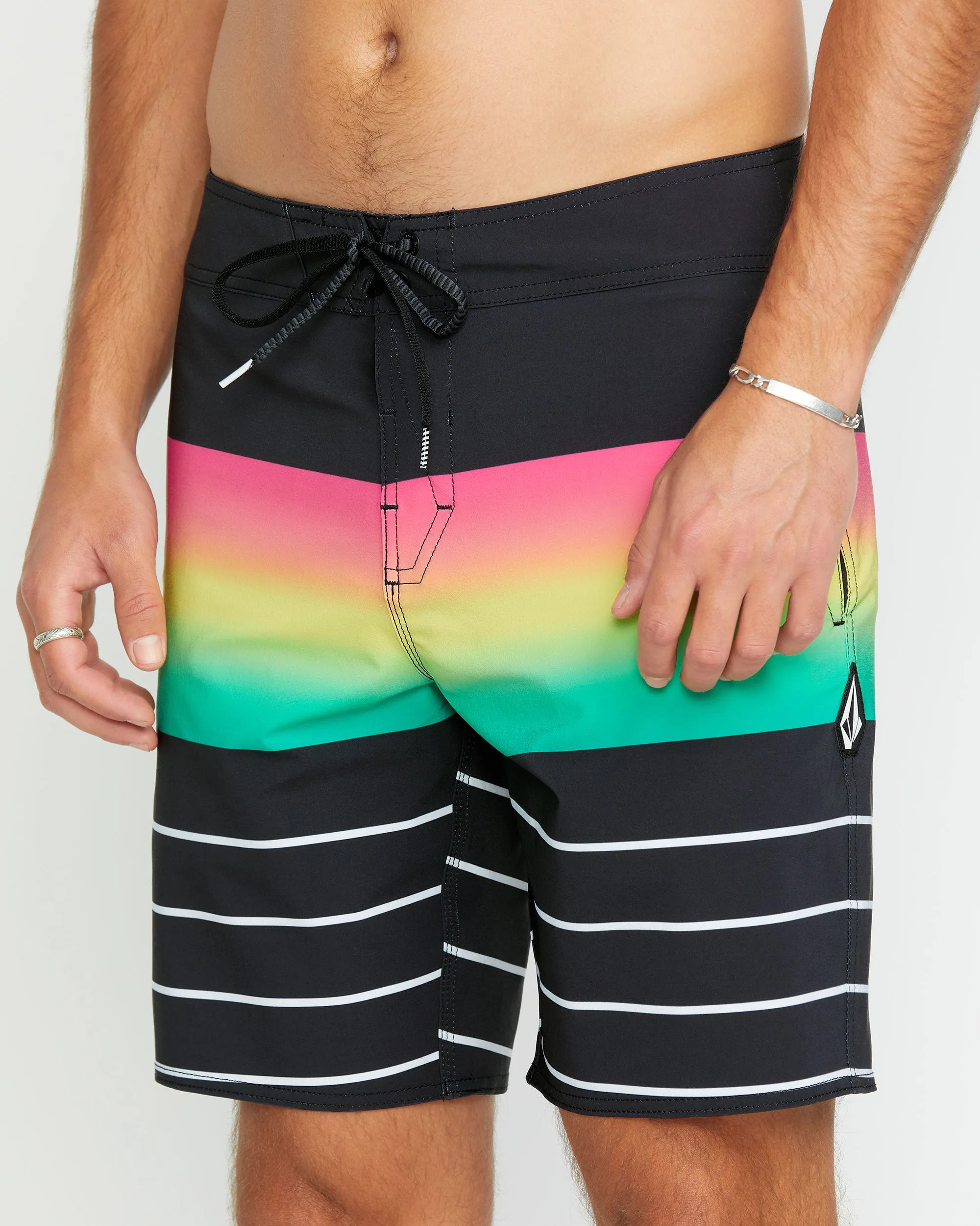 Quarta Fade Mod-Tech Trunks - New Black sold by Volcom product image thumbnail 5